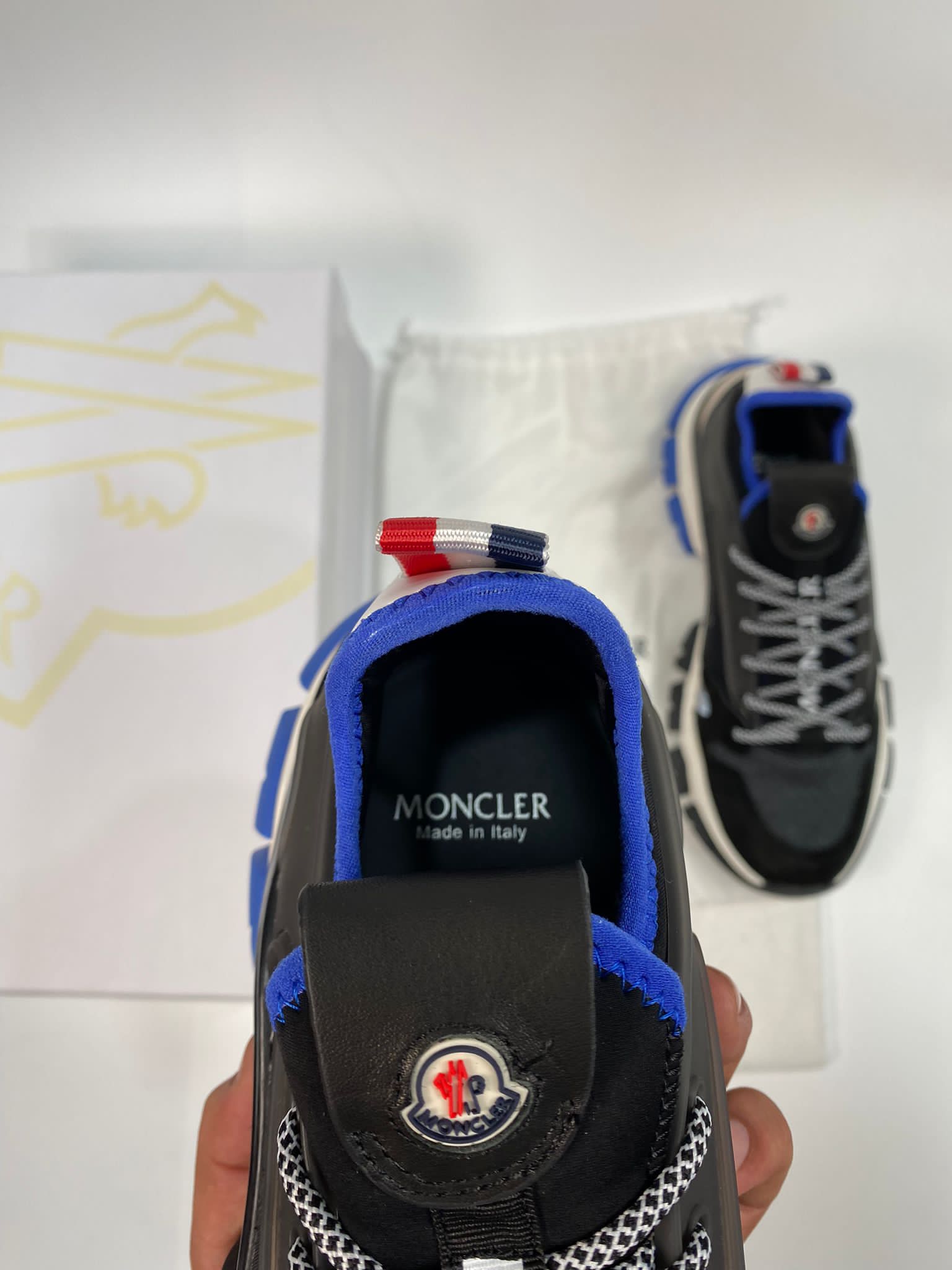 CLER RUNNERS image 2