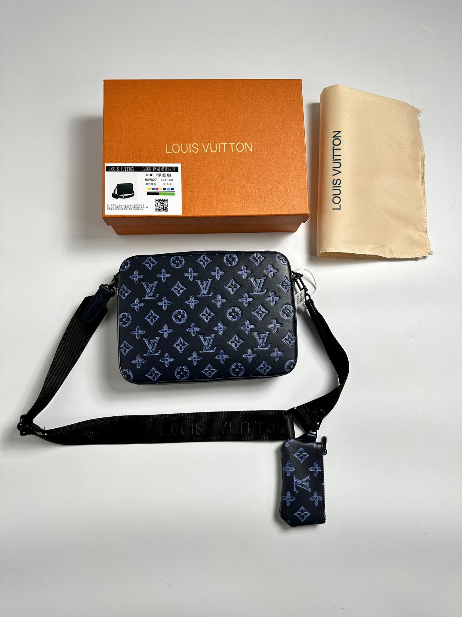 MESSENGR BAG NAVY image 2