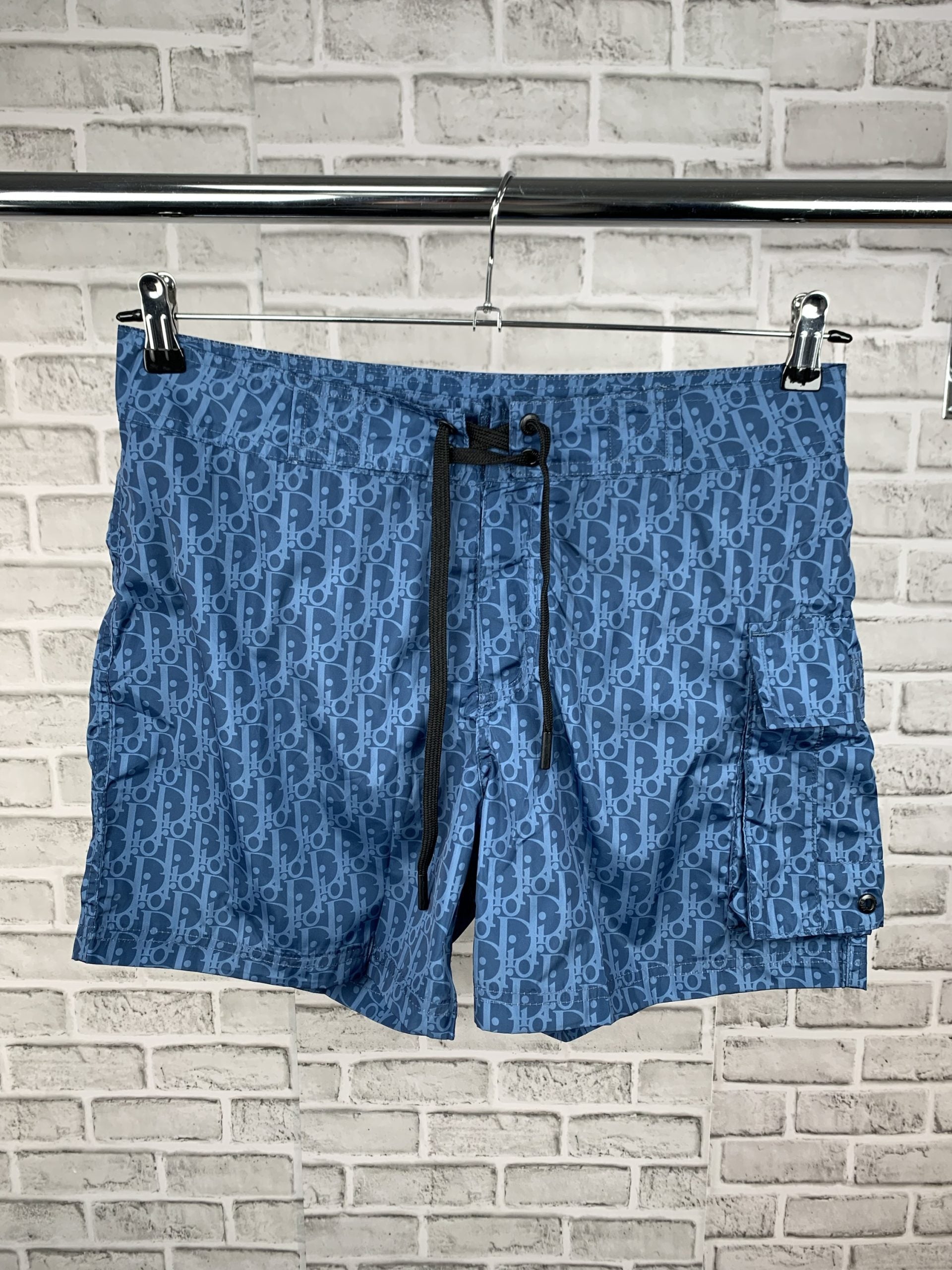 IOR BLUE SHORT image 0