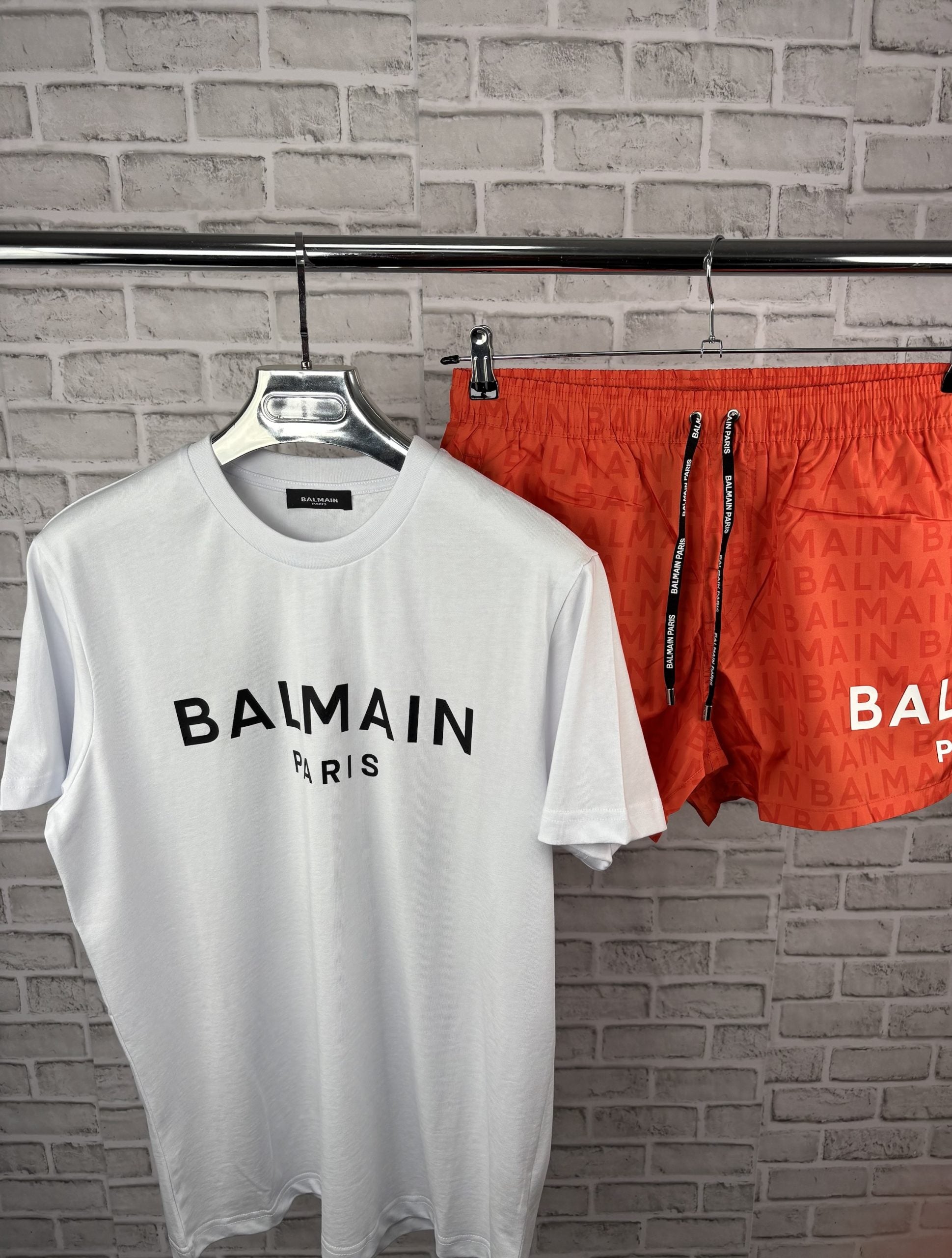 BALM SET WHITE AND ORANGE image 0