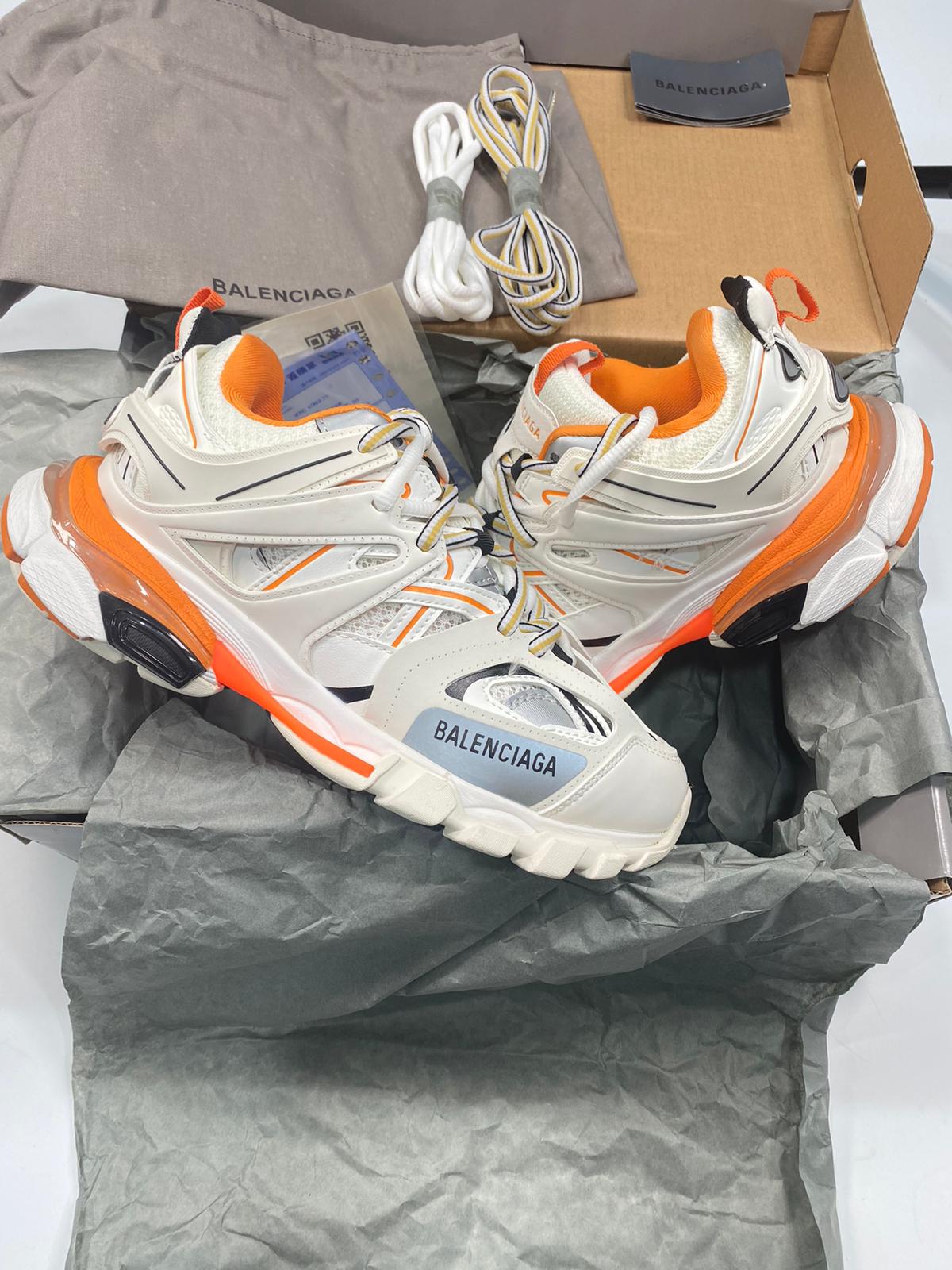 ORANGE TRACK image 2