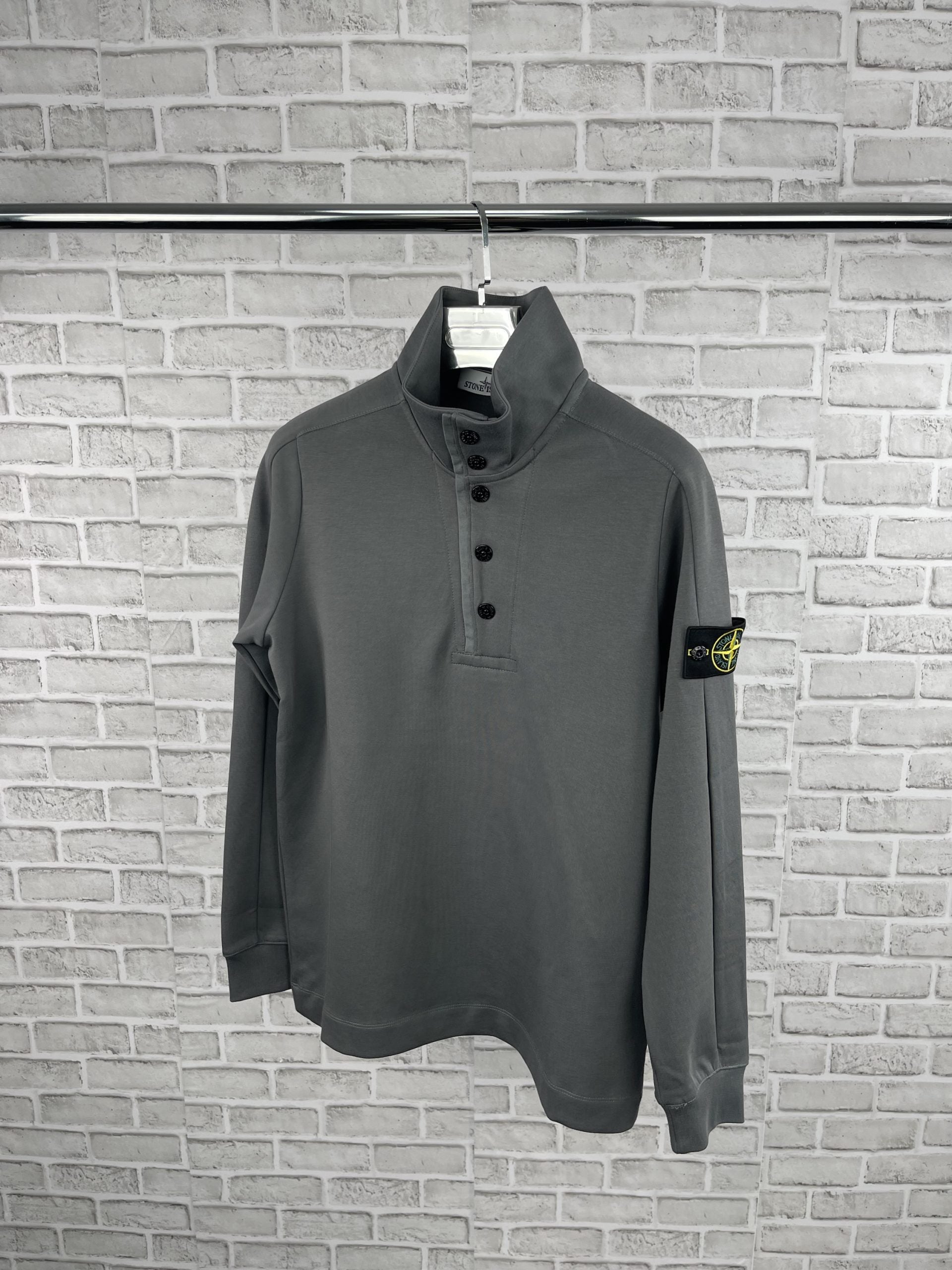STONE 1/4 Zip Grey image 1