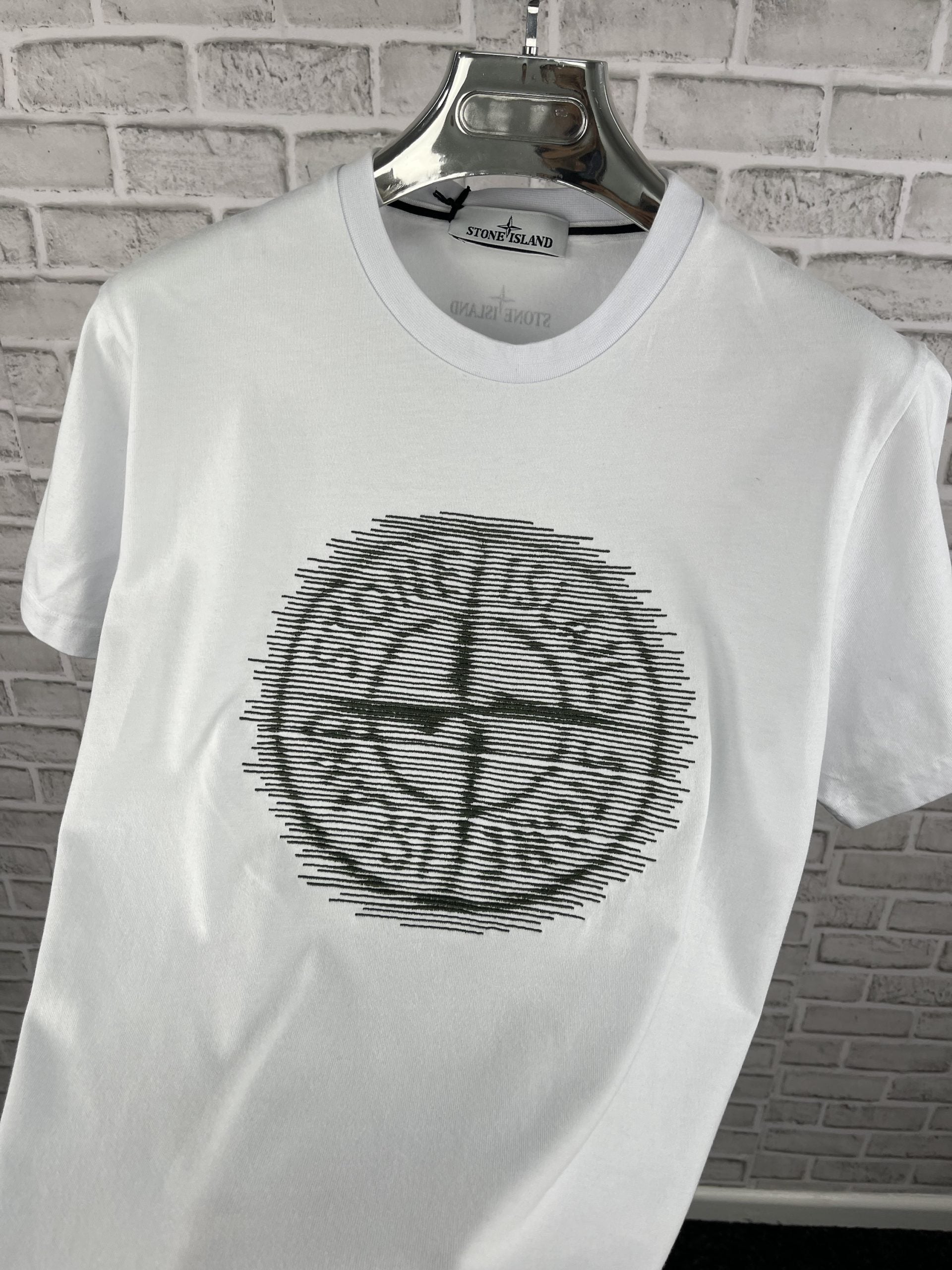 STONE Tee image 1