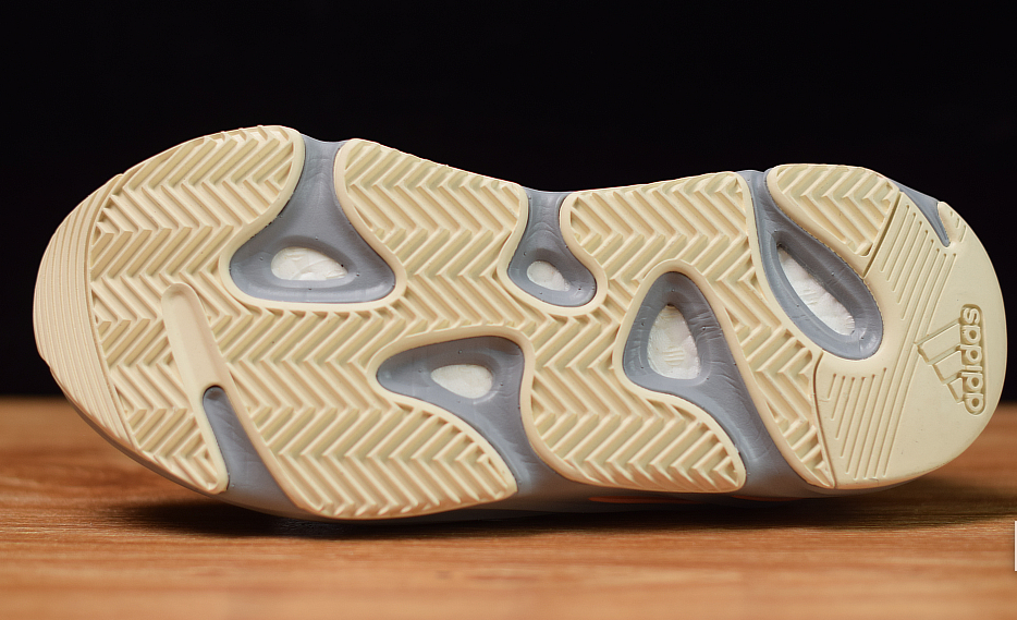 700 Inertia image 1