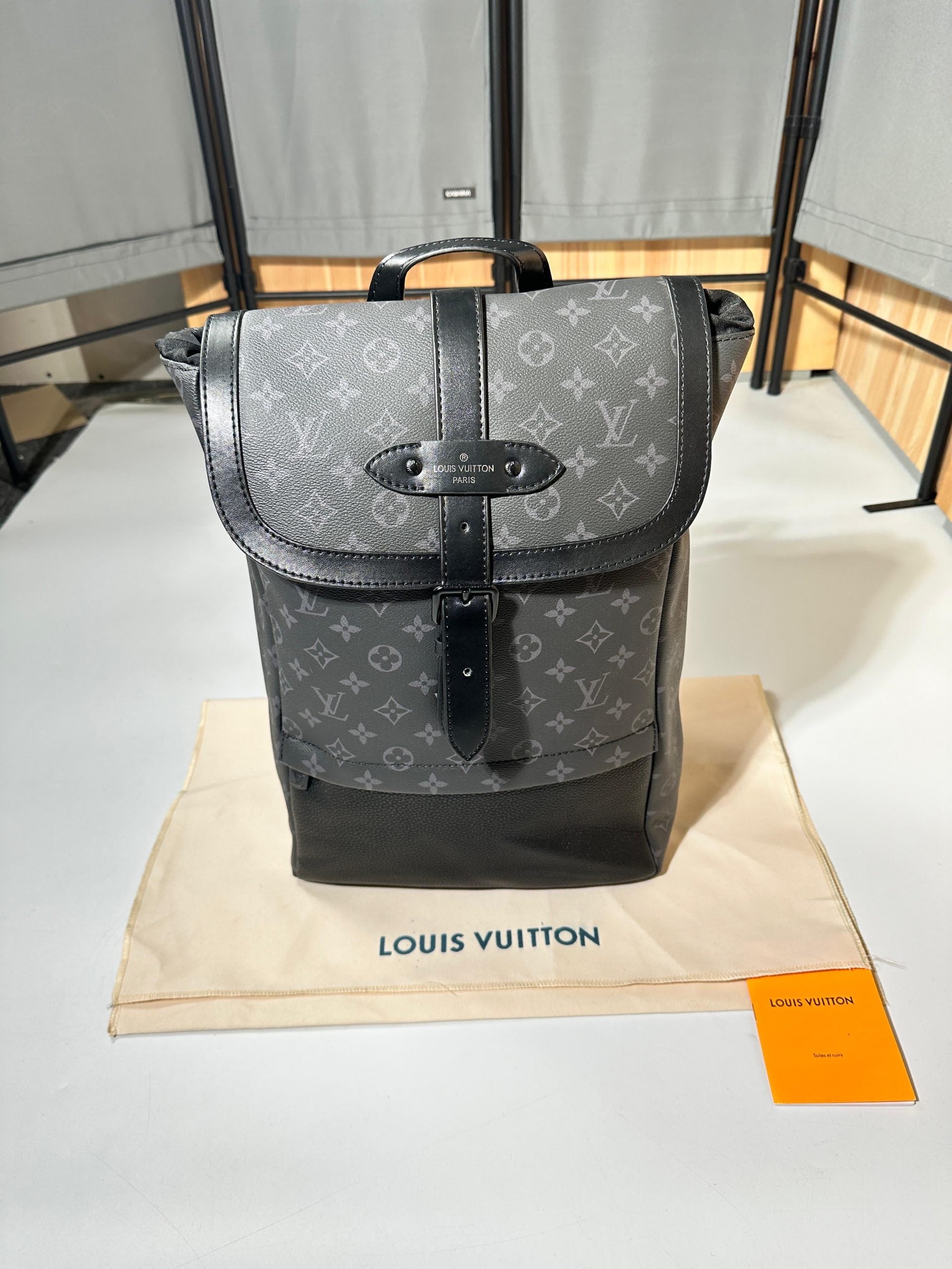 L-V BACKPACK BLACK GREY image 0
