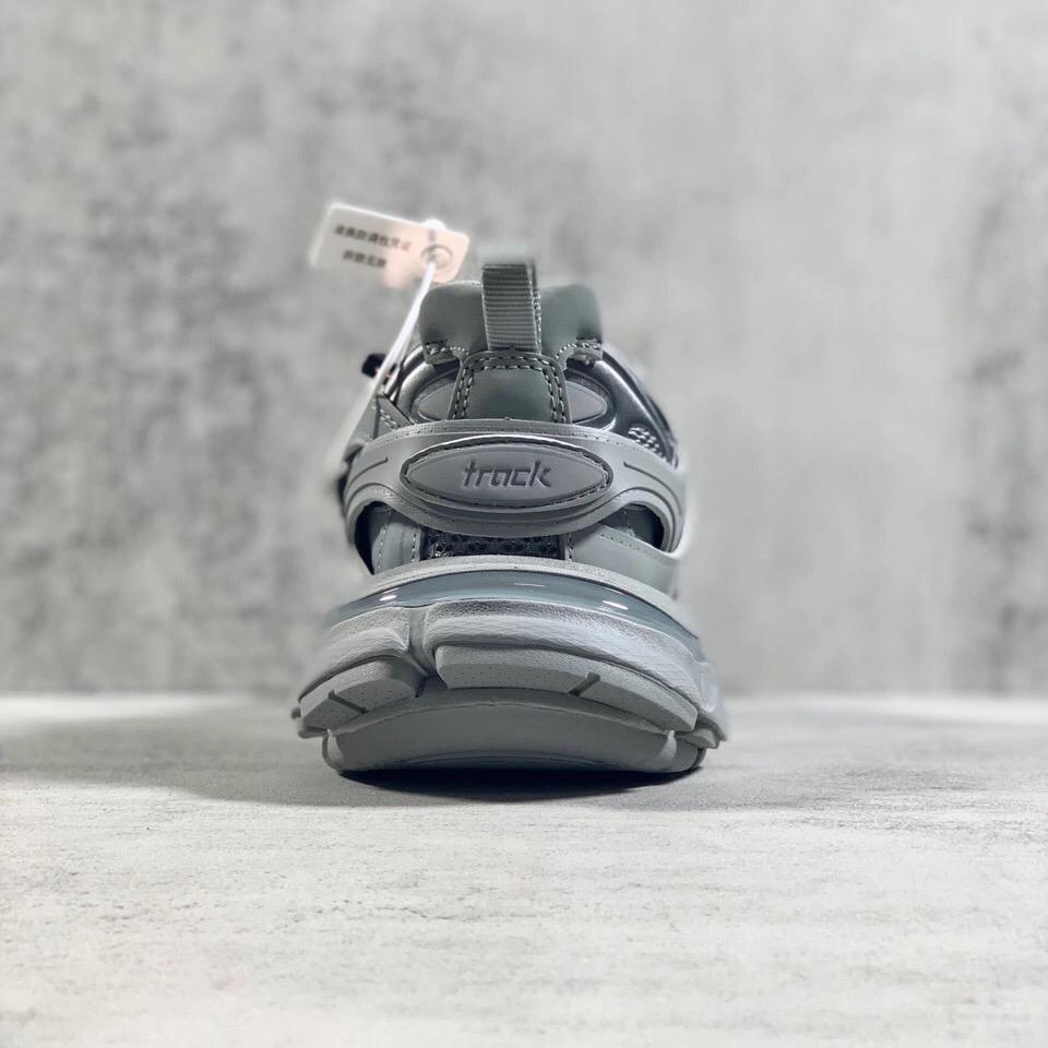 TRACK GREY image 4