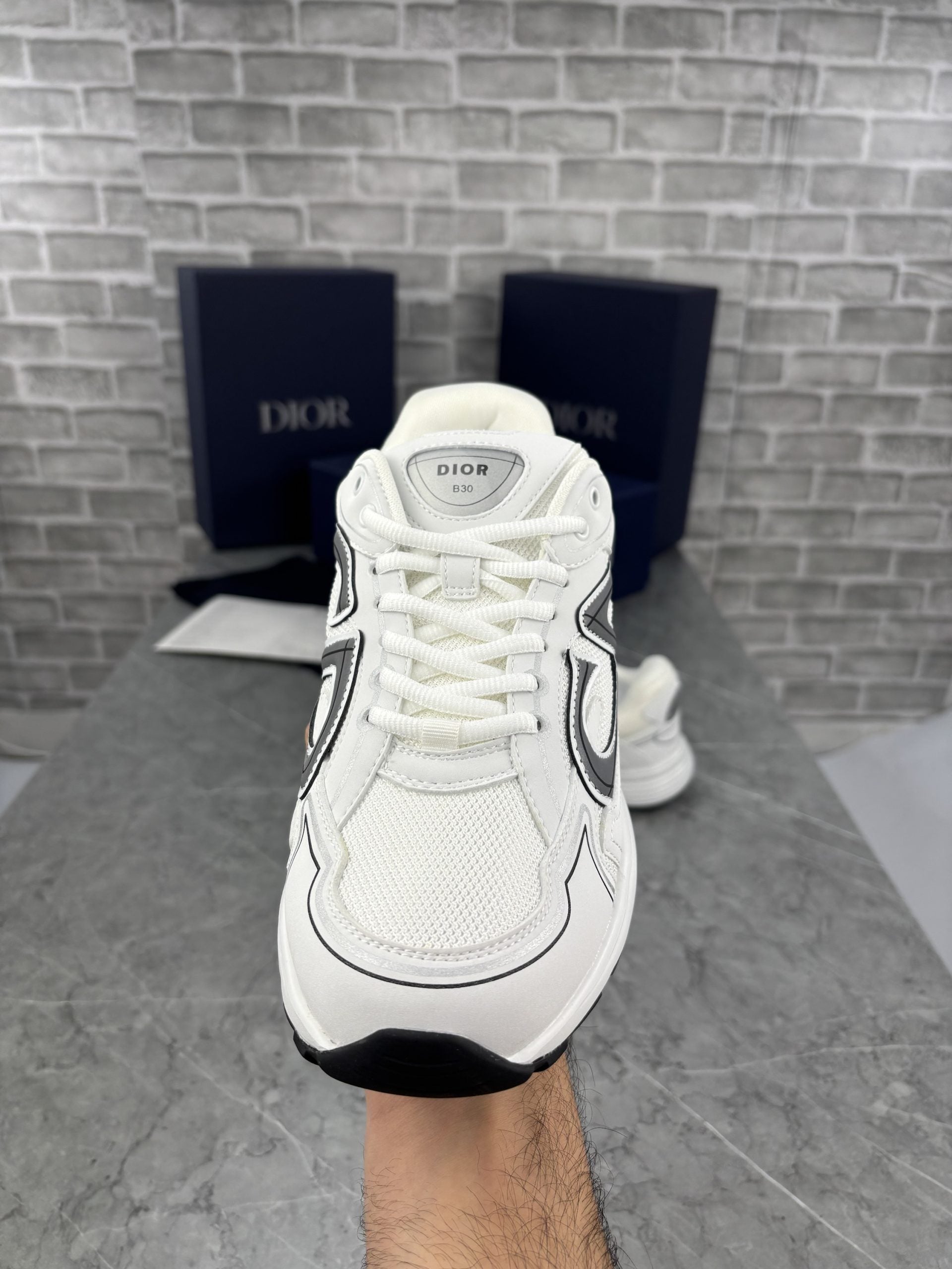 B30 WHITE image 4