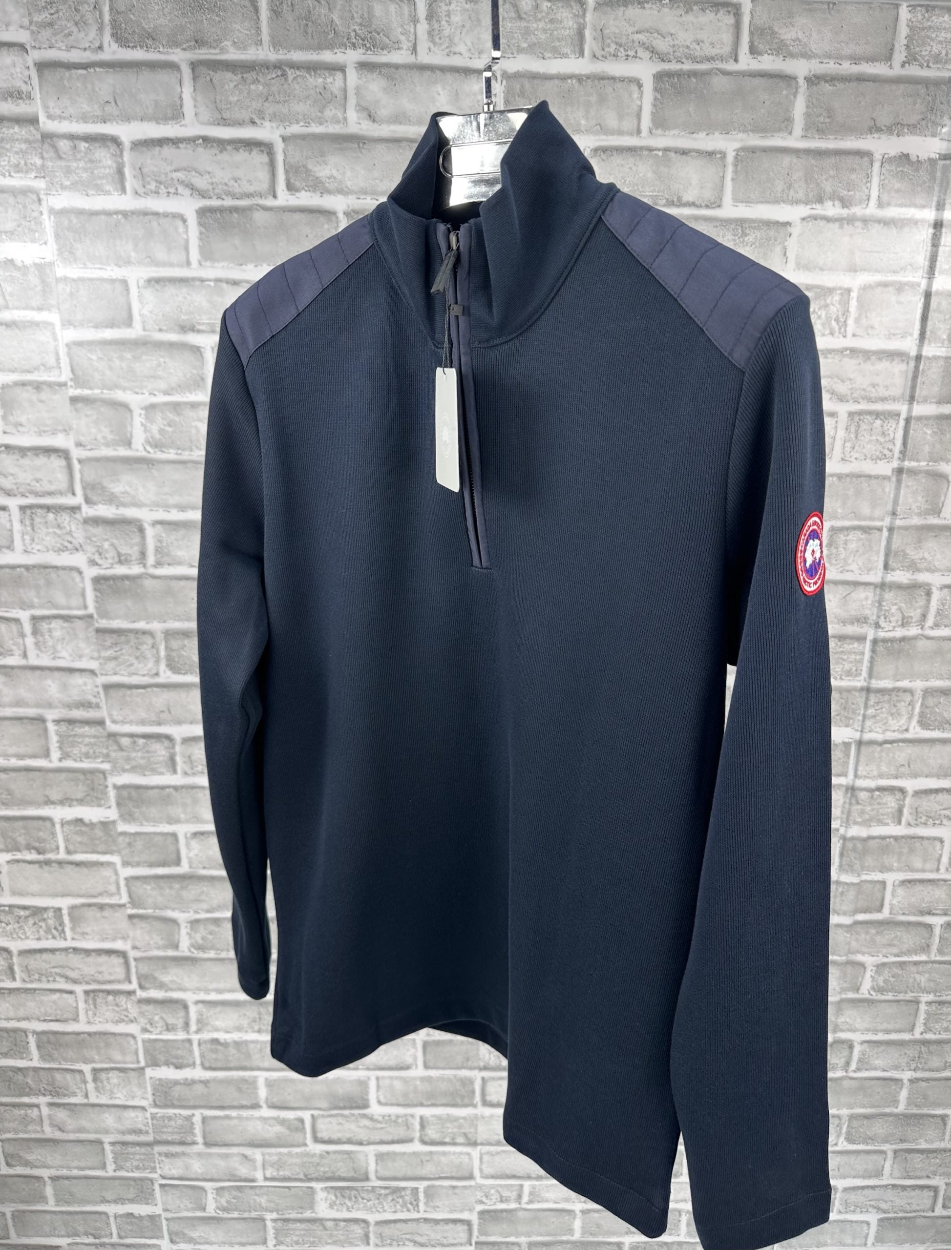 Goose 1/4 Zip Navy image 2