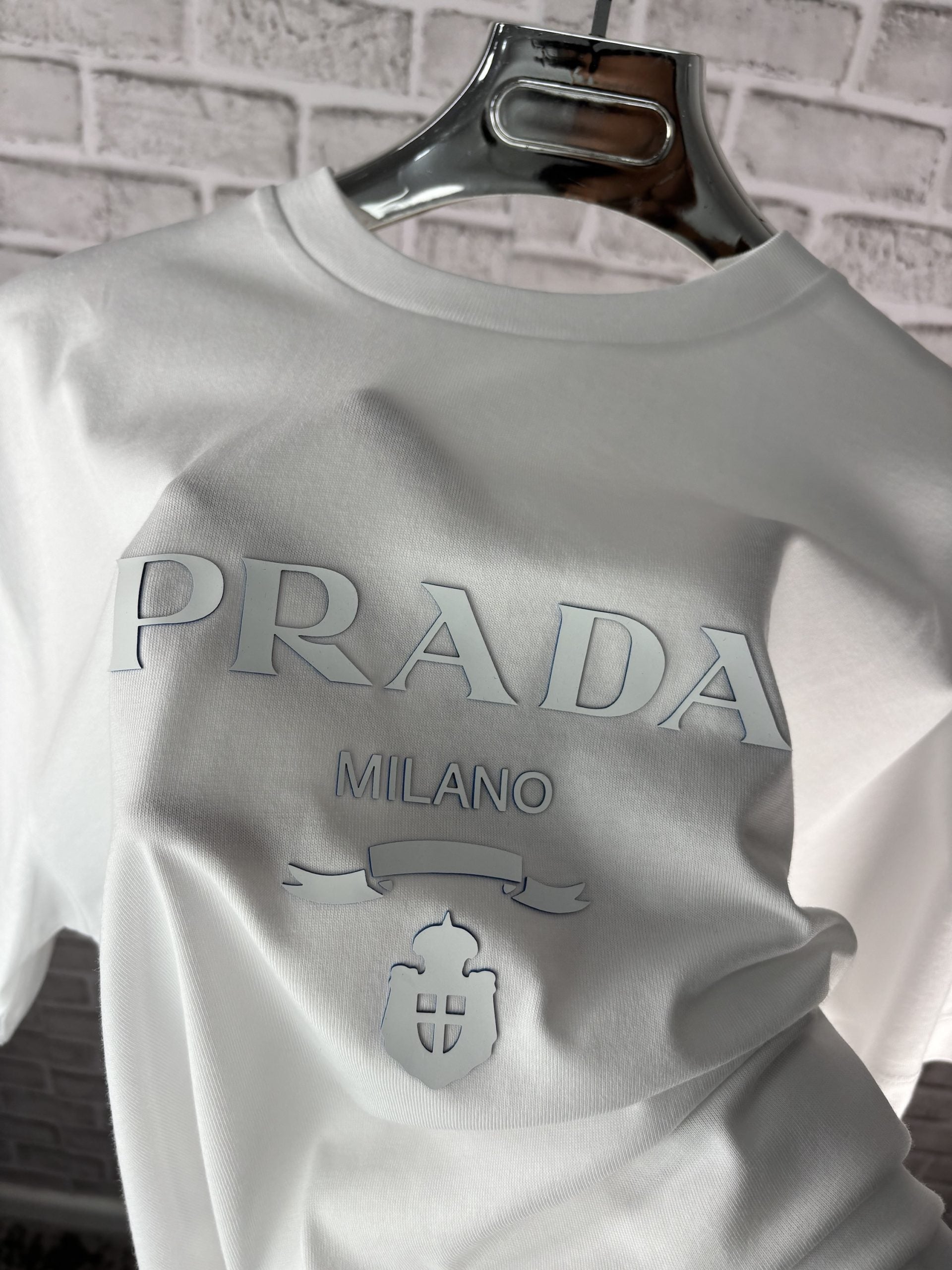 Rada tee white image 1