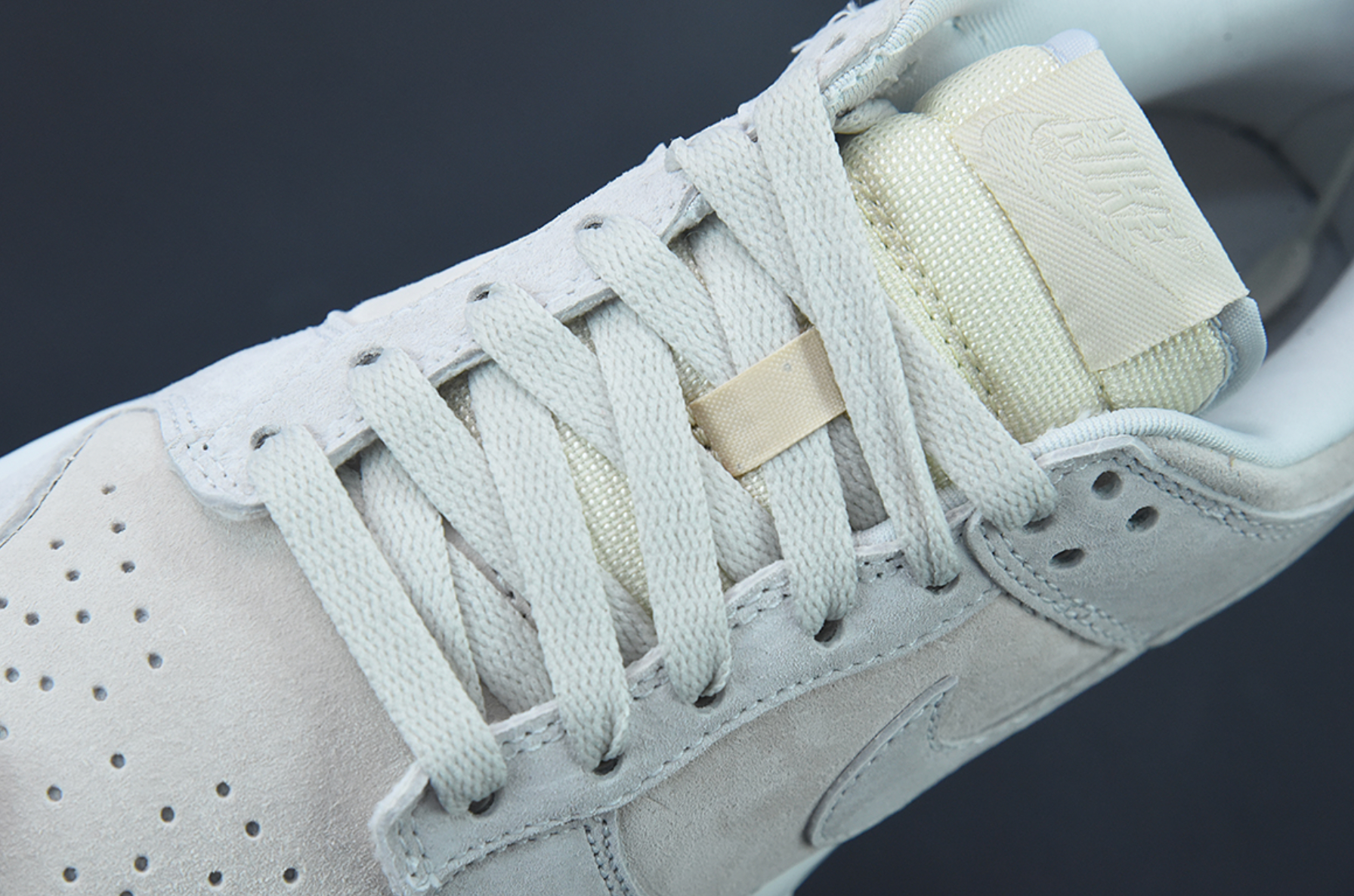 DUNK LOW image 3