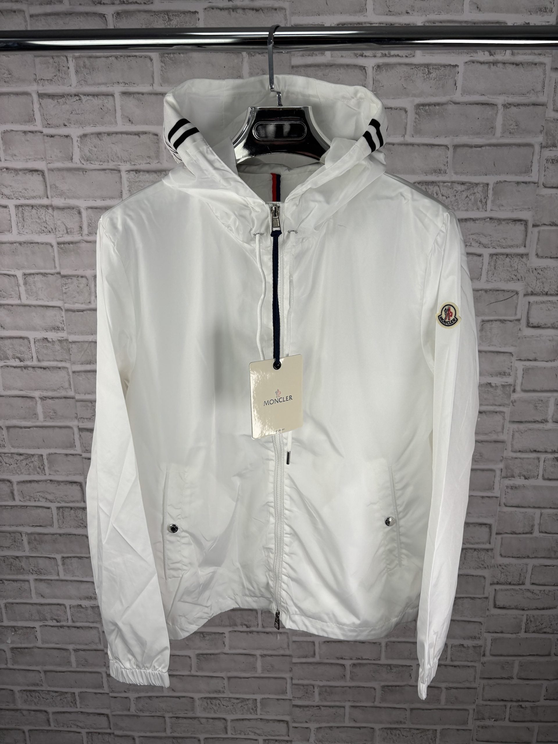 CLER windbreaker white image 0