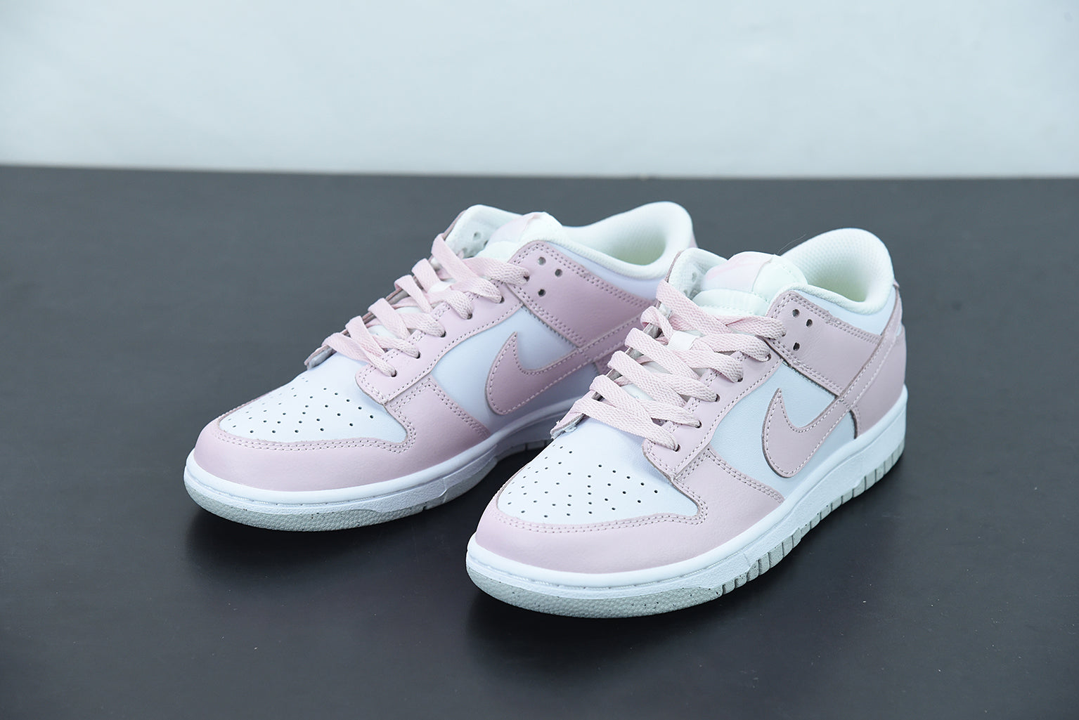 DUNK LOW PINK image 5