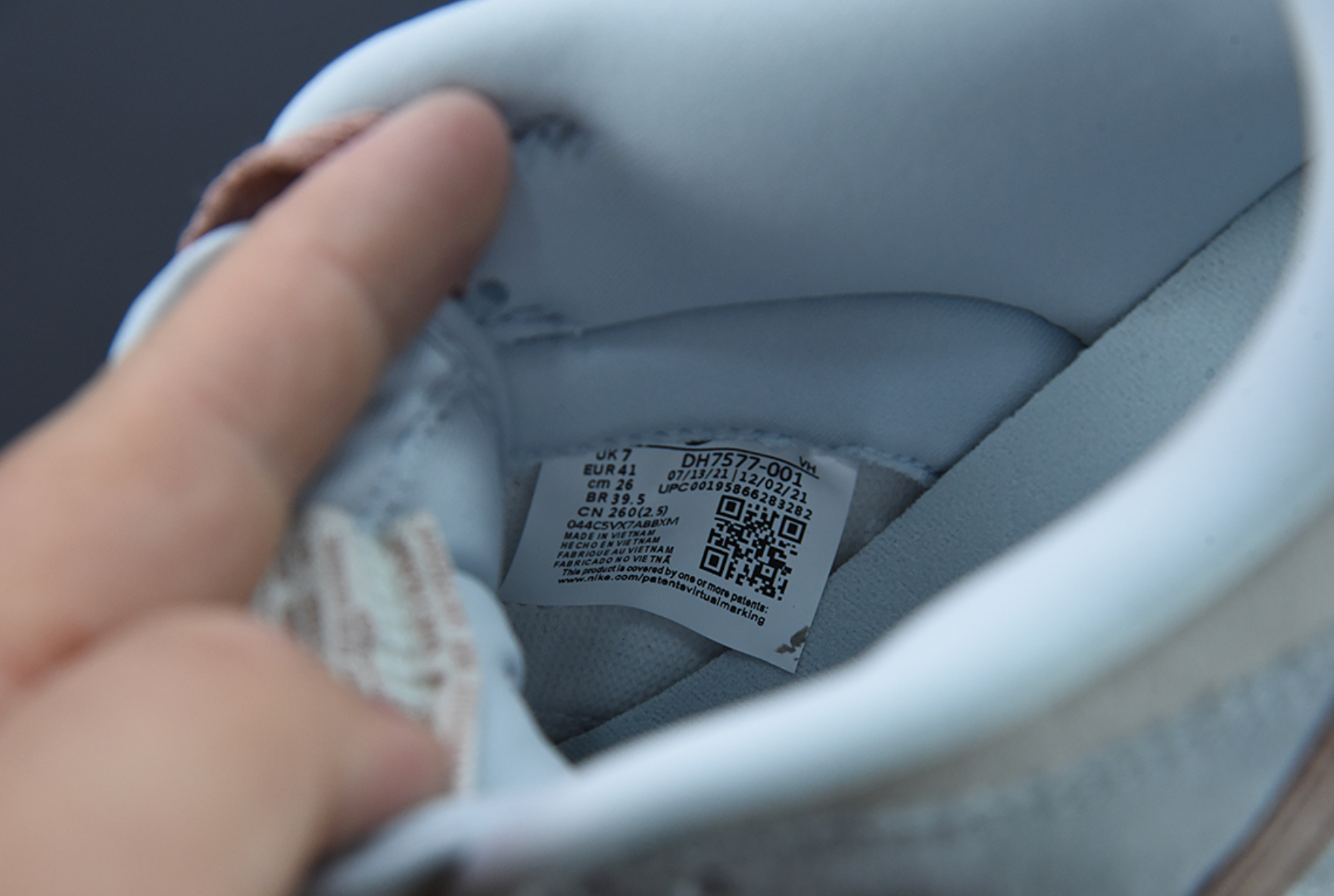 DUNK LOW image 2
