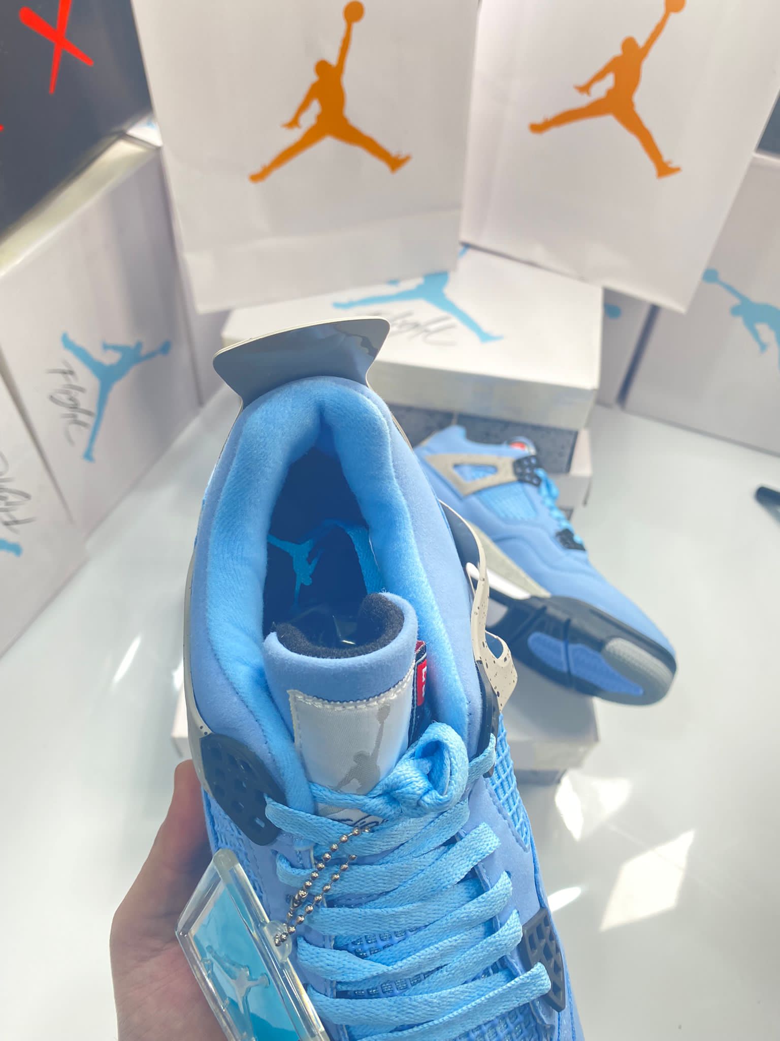 J1 BLUE image 8