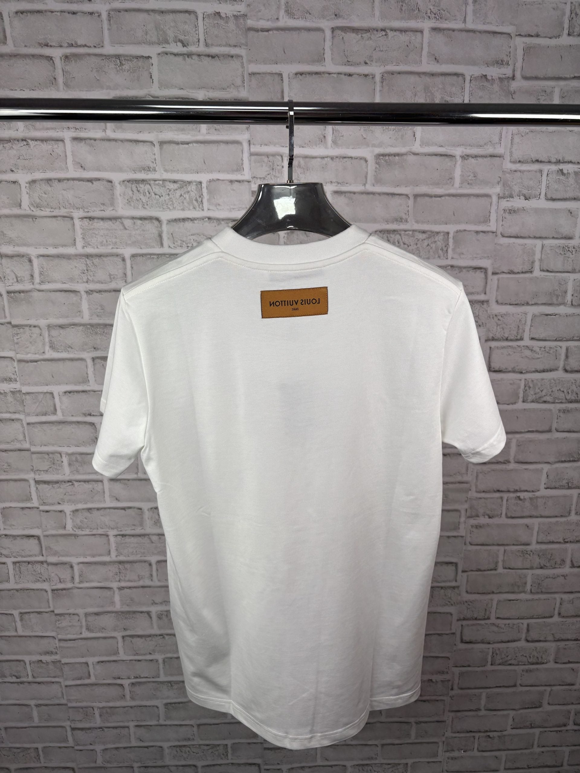 LV WHITE TEE image 1