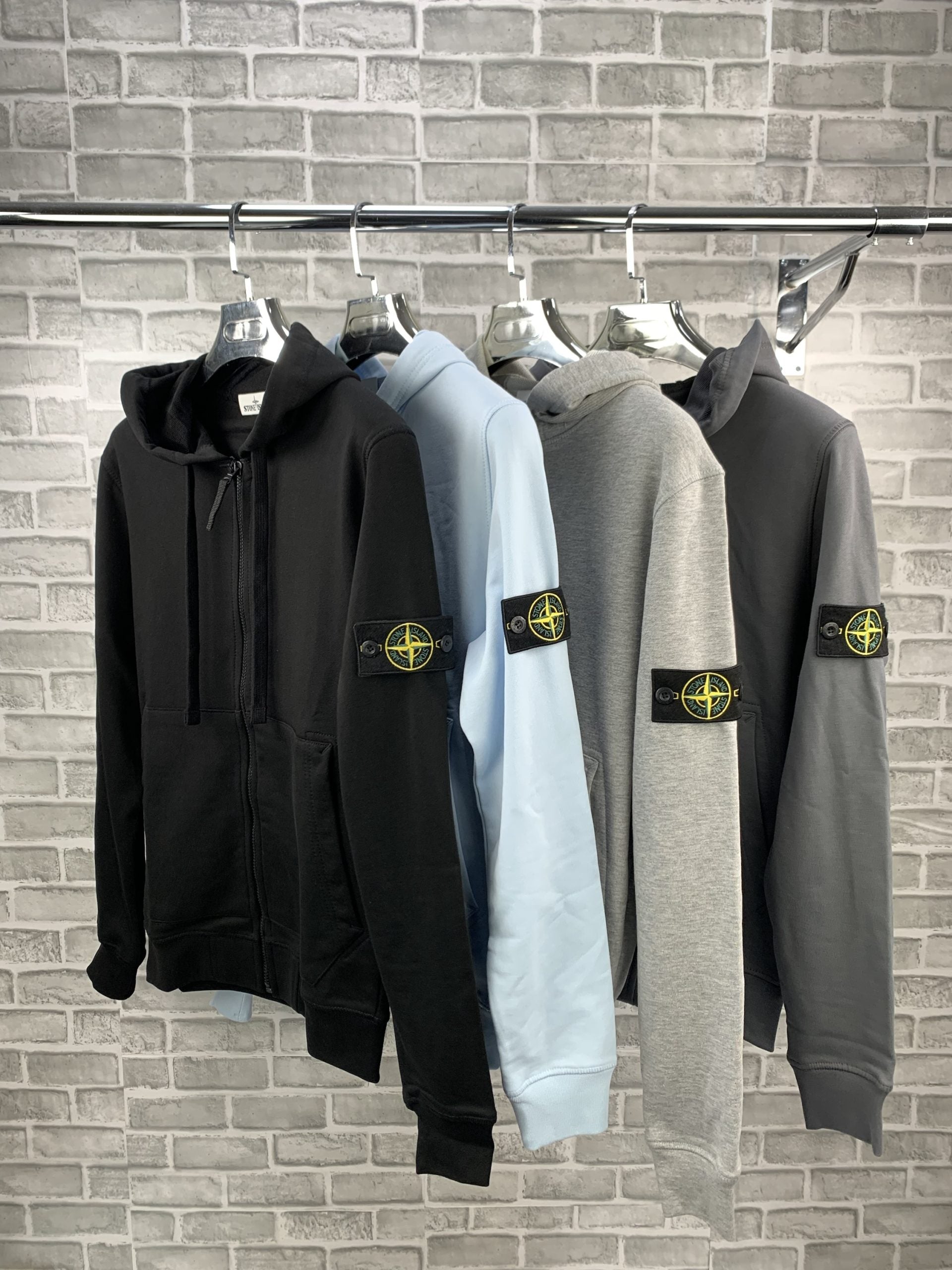 STONI ZIP HOODIE BLACK image 0