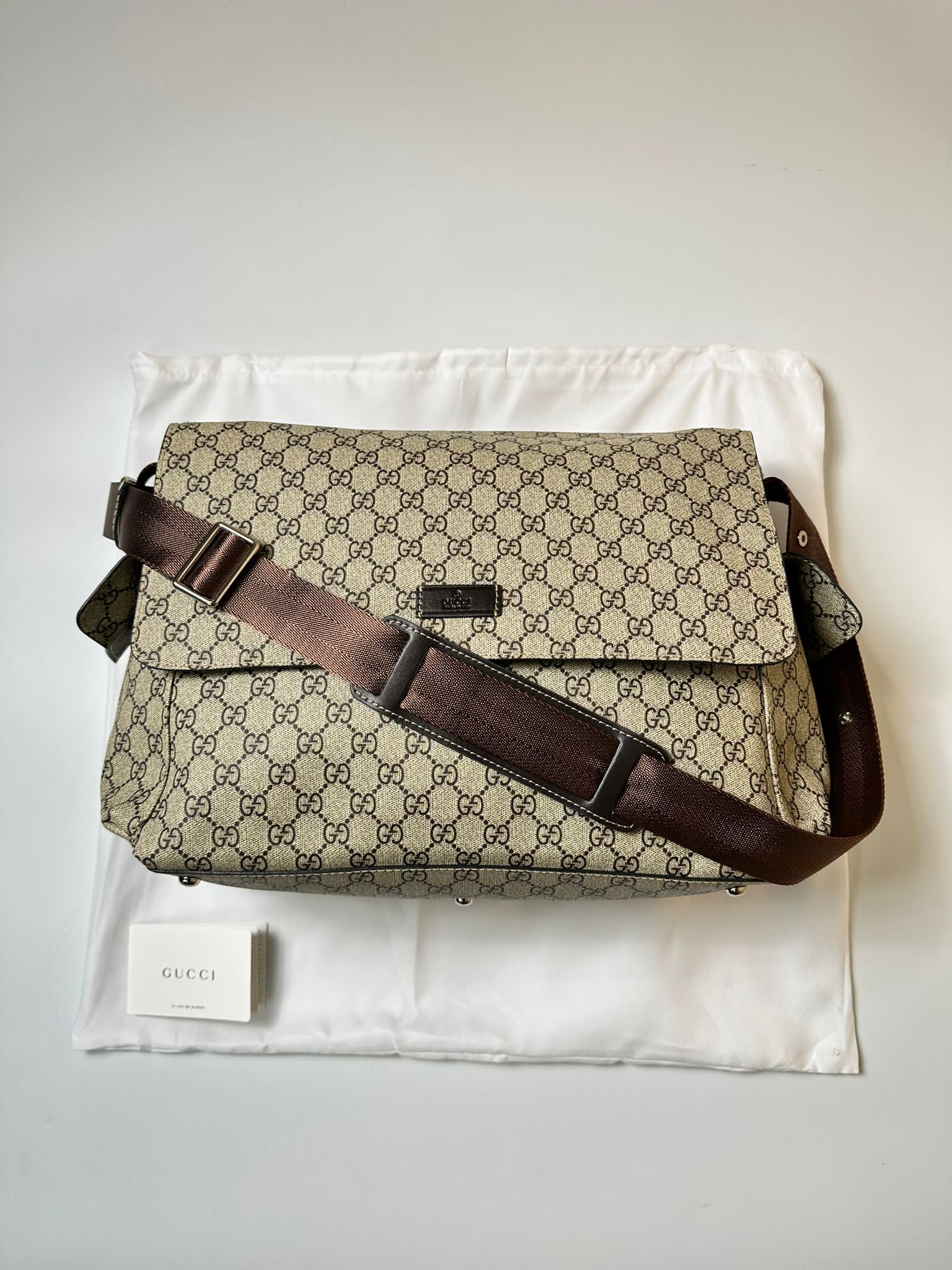 GUCCl BABY BAG image 2
