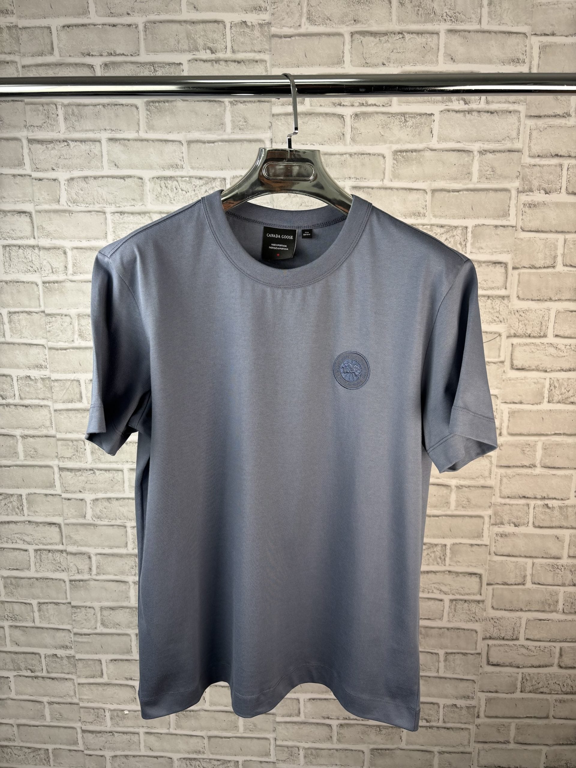 GOOSE TEE BLUE image 0