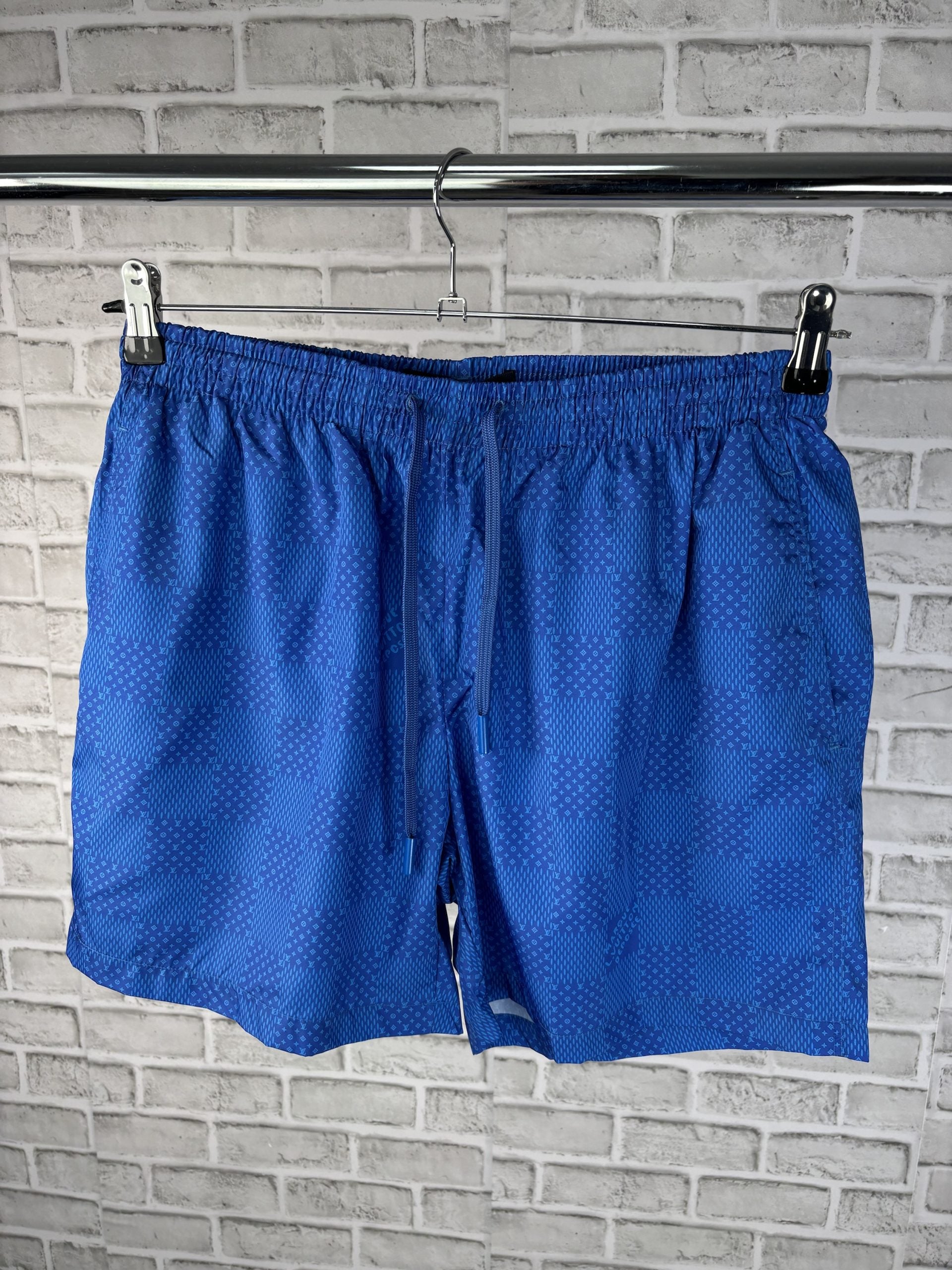 Lv short blue image 0