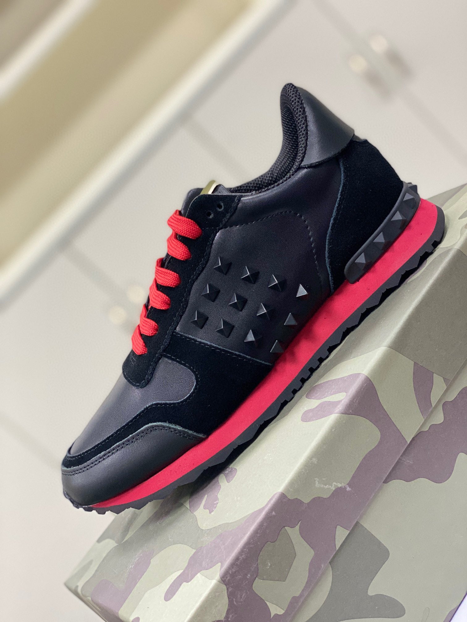 ROCKRUNNER image 3