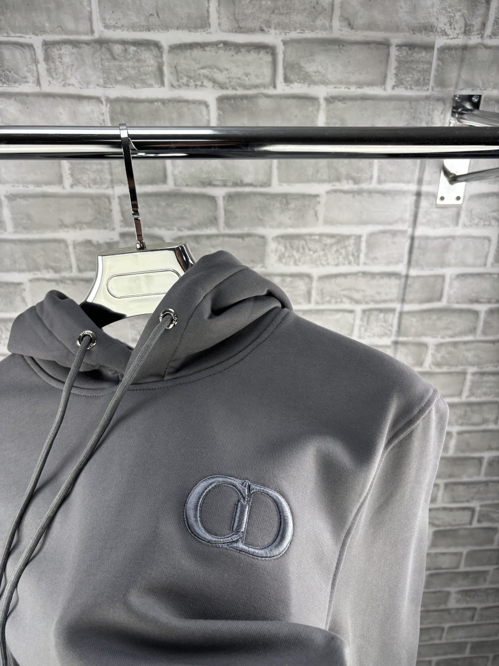 IOR HOODIE image 1