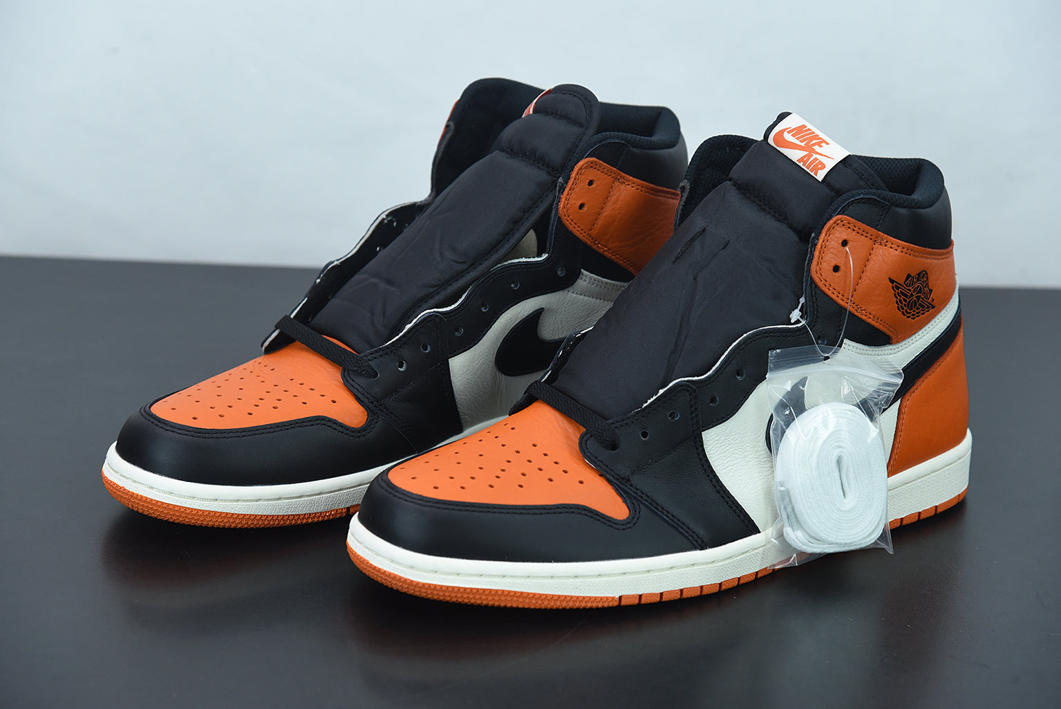 J1 SHATTERED image 3