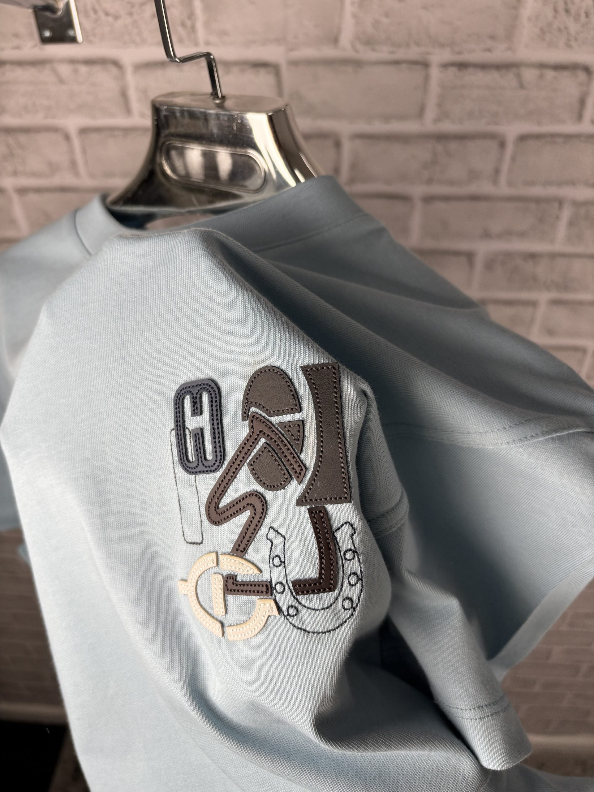HM TEE SKY BLUE image 1