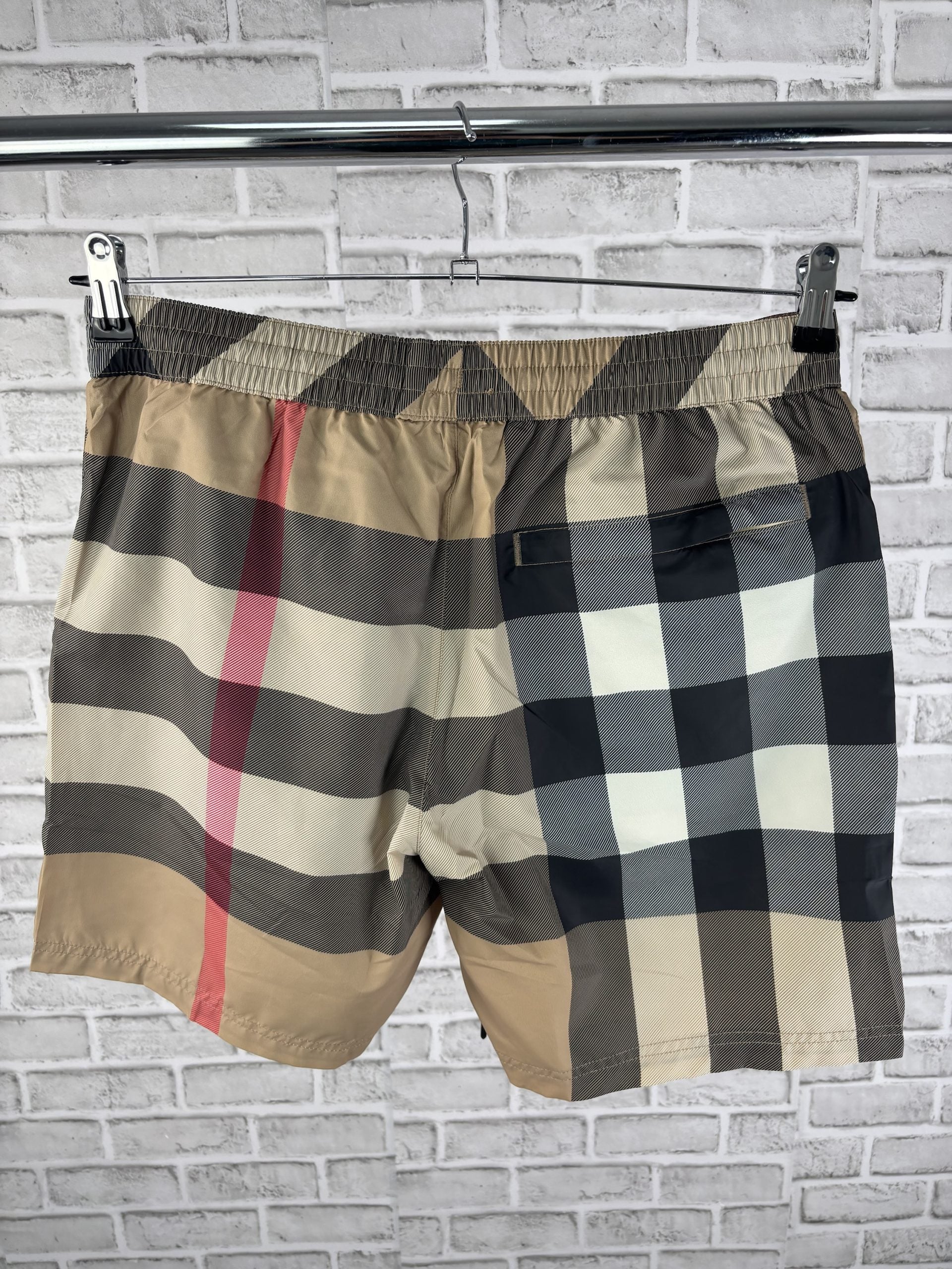 Burb short beige image 1