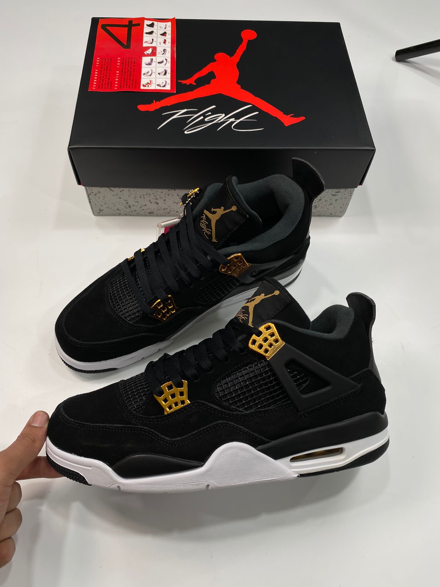 J4 GOLD image 6