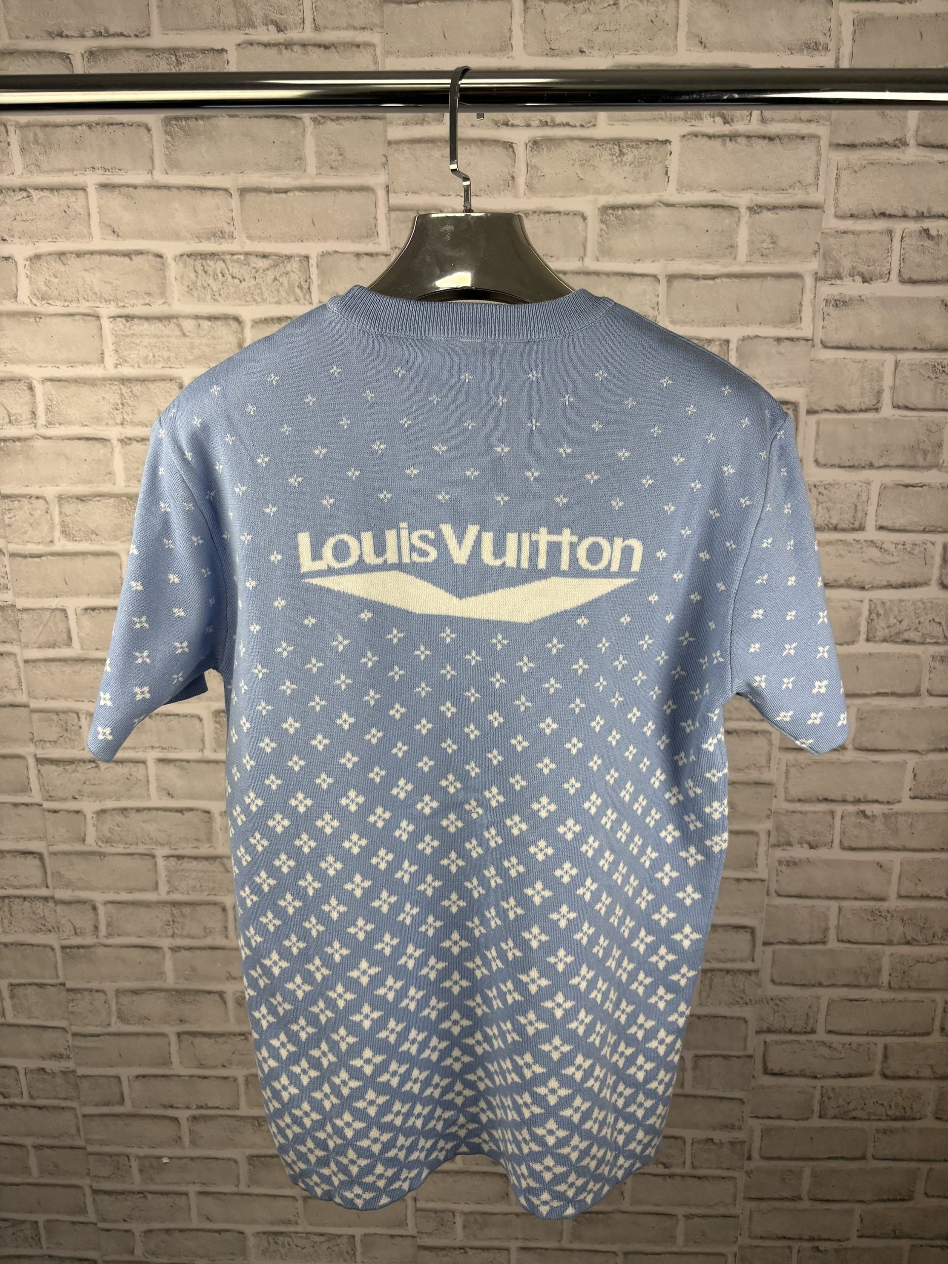 LV KNITTED THICK SKY BLUE image 1