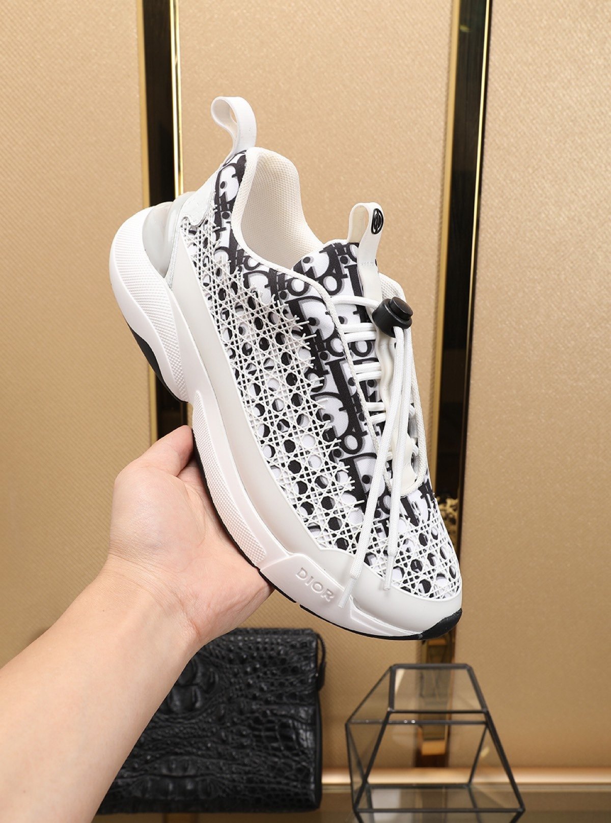 DIOR RUNNERS WHITE image 3
