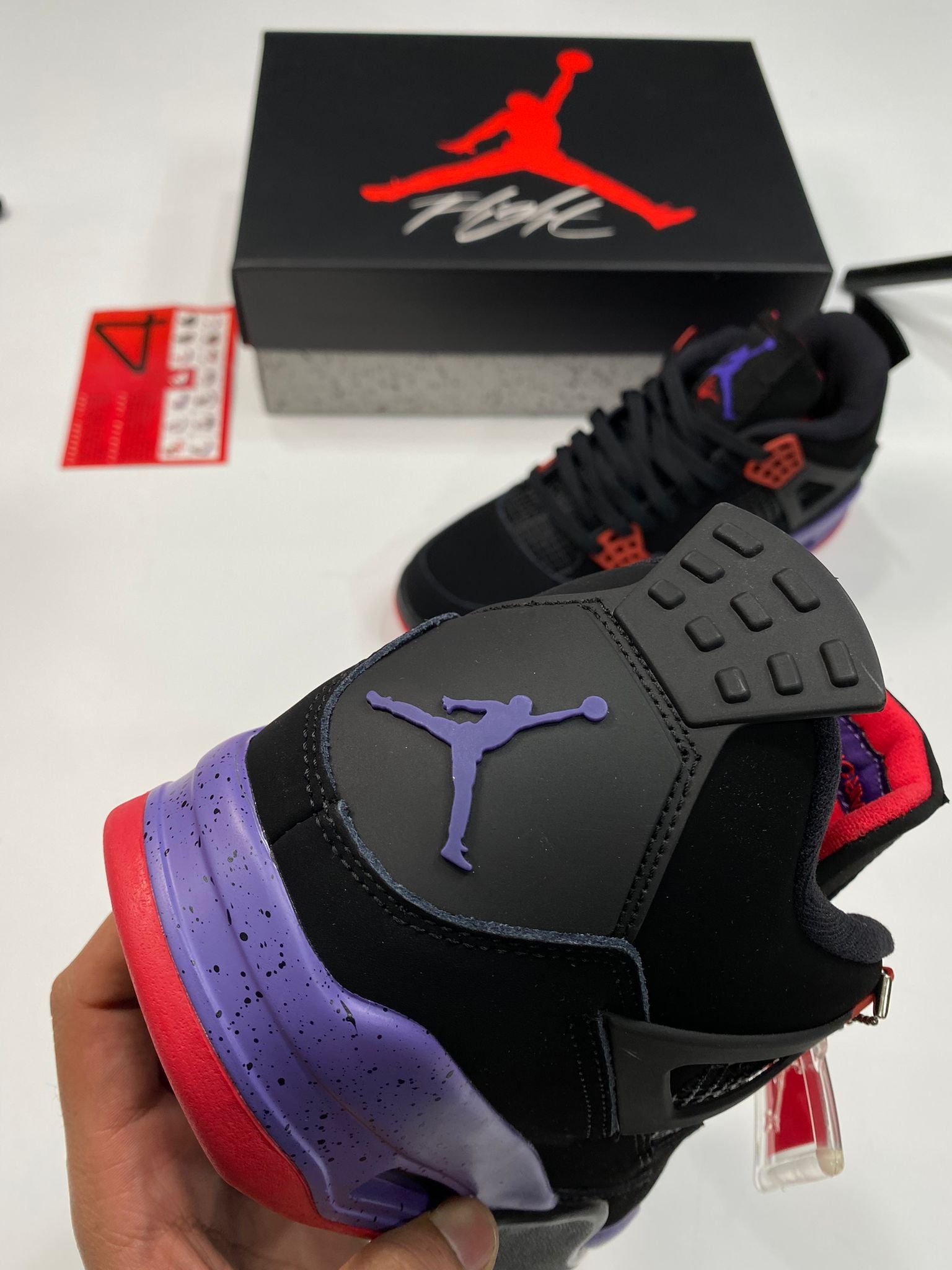 J4 BLACK image 1