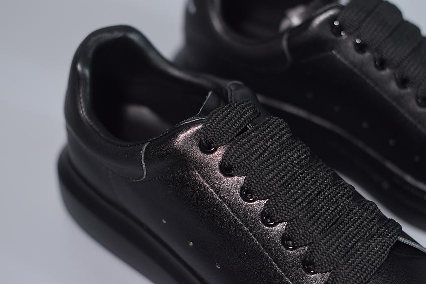 MQ' BLACK LEATHER image 2
