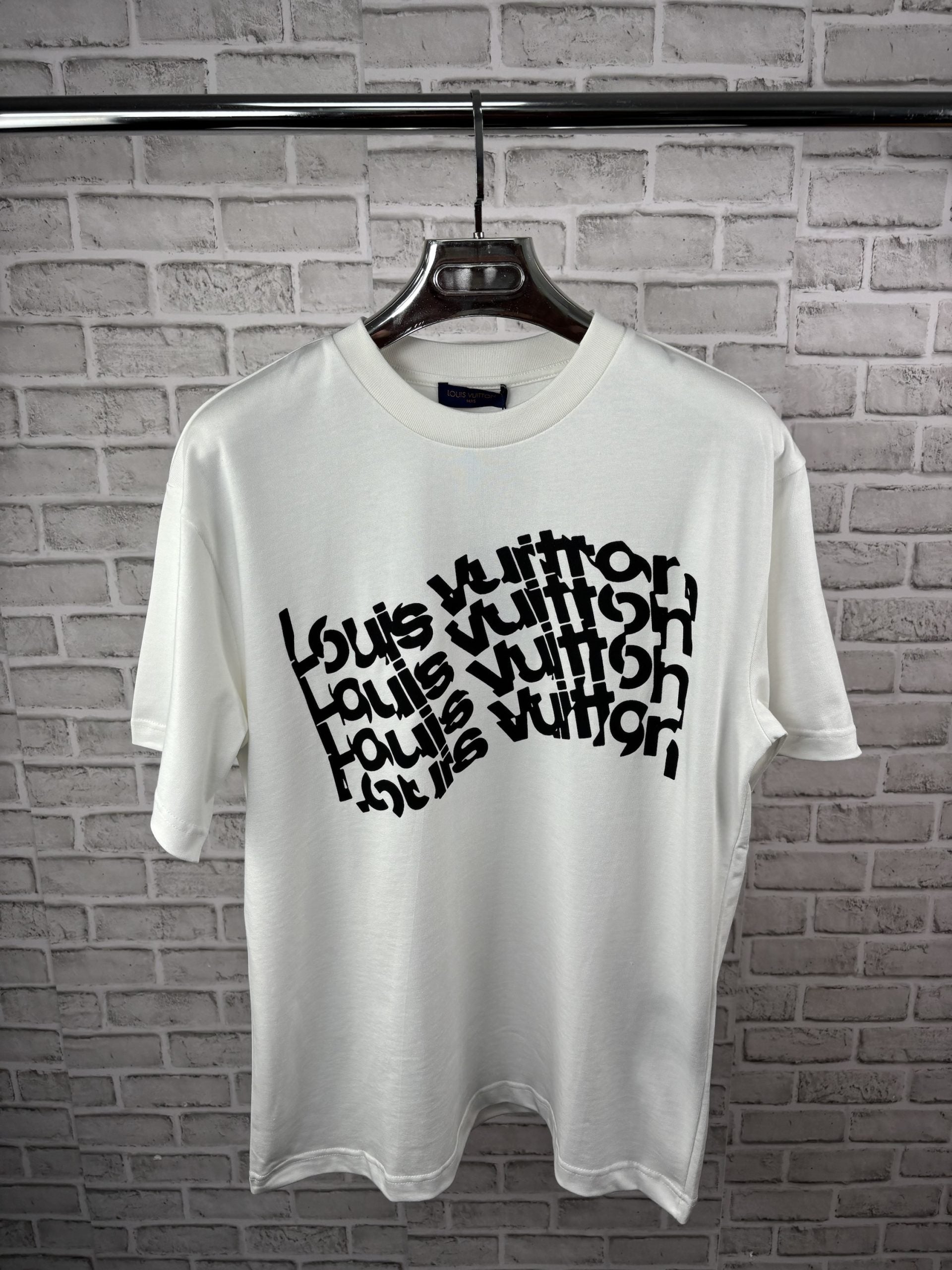 LV OFF WHITE TEE image 0