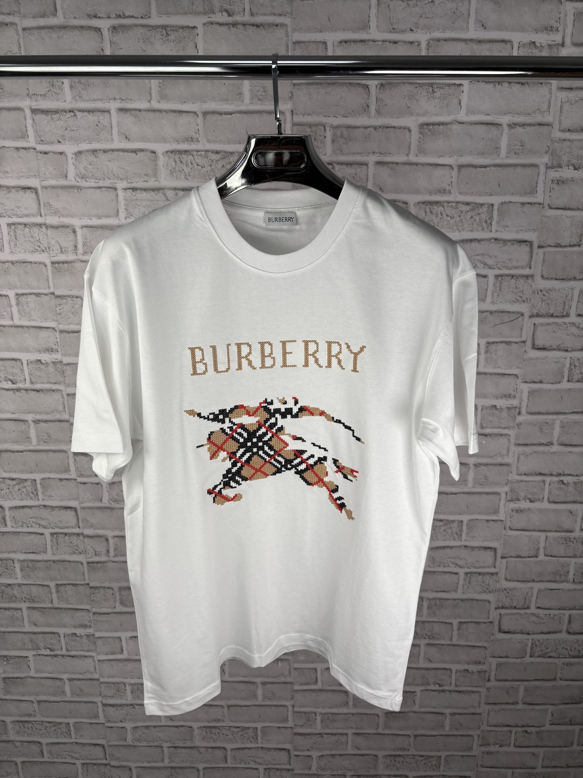 Burb tee WHITE image 0