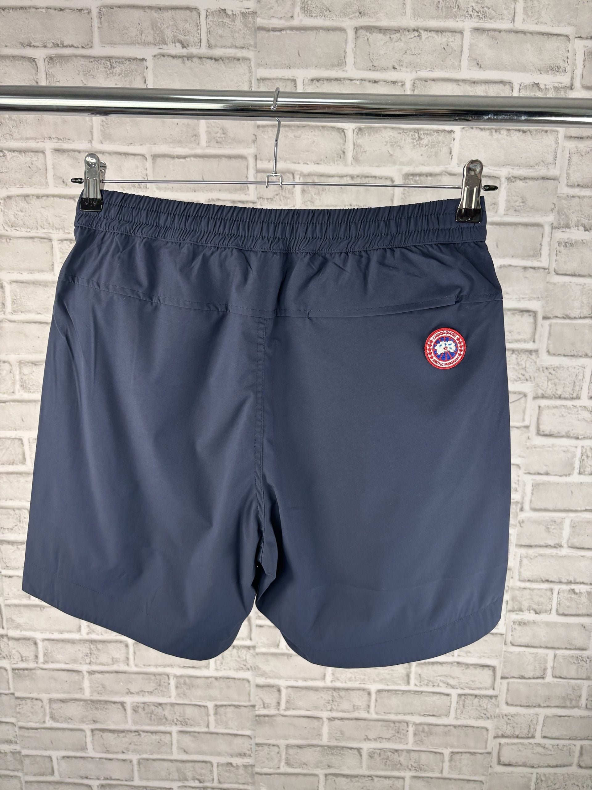 Goose short navy image 1