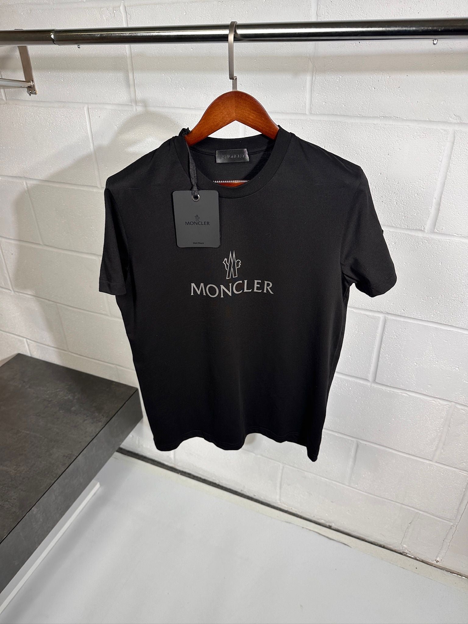 CLER TEE image 0