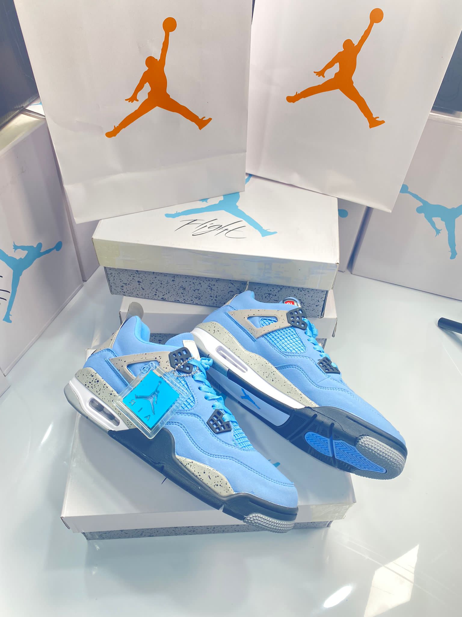 J1 BLUE image 5