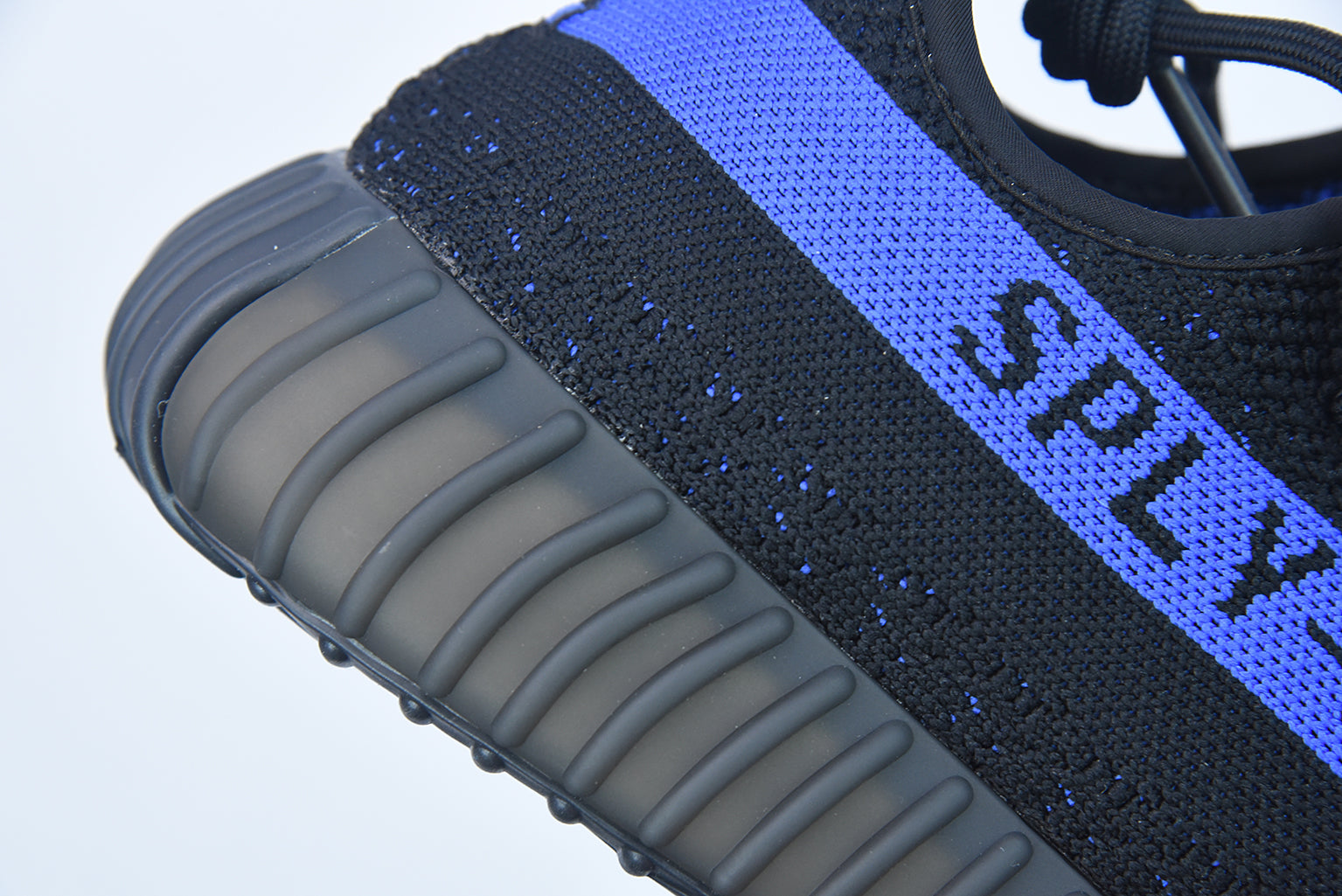 BLUE V2 image 5