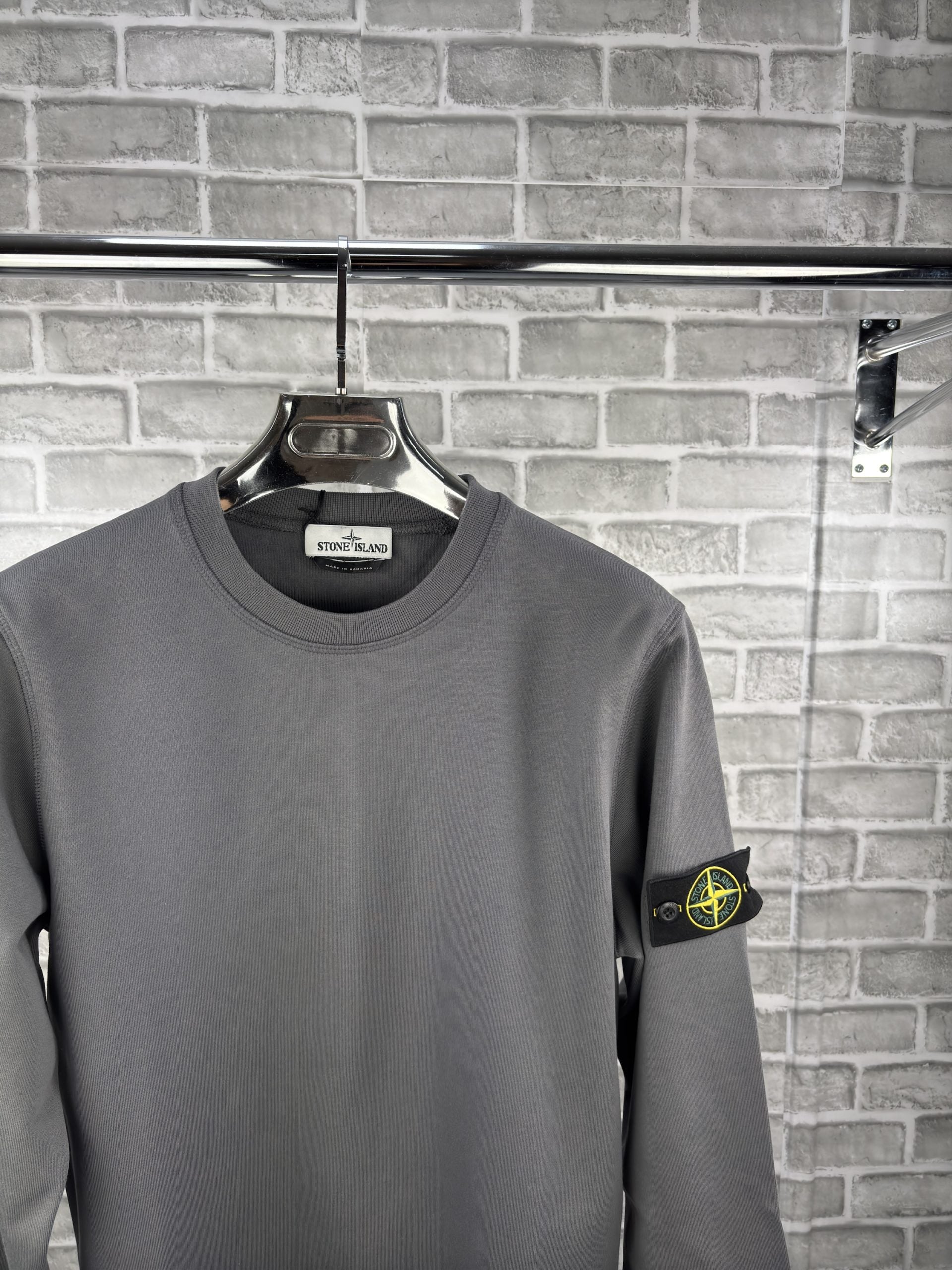STONE JUMPER DARK GREY - XL image