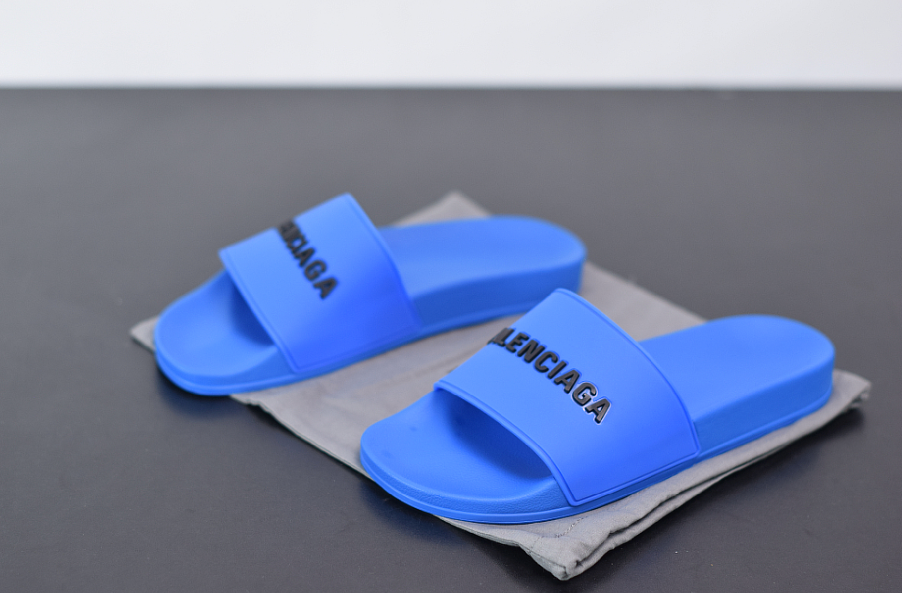 BLUE SLIDER image 4