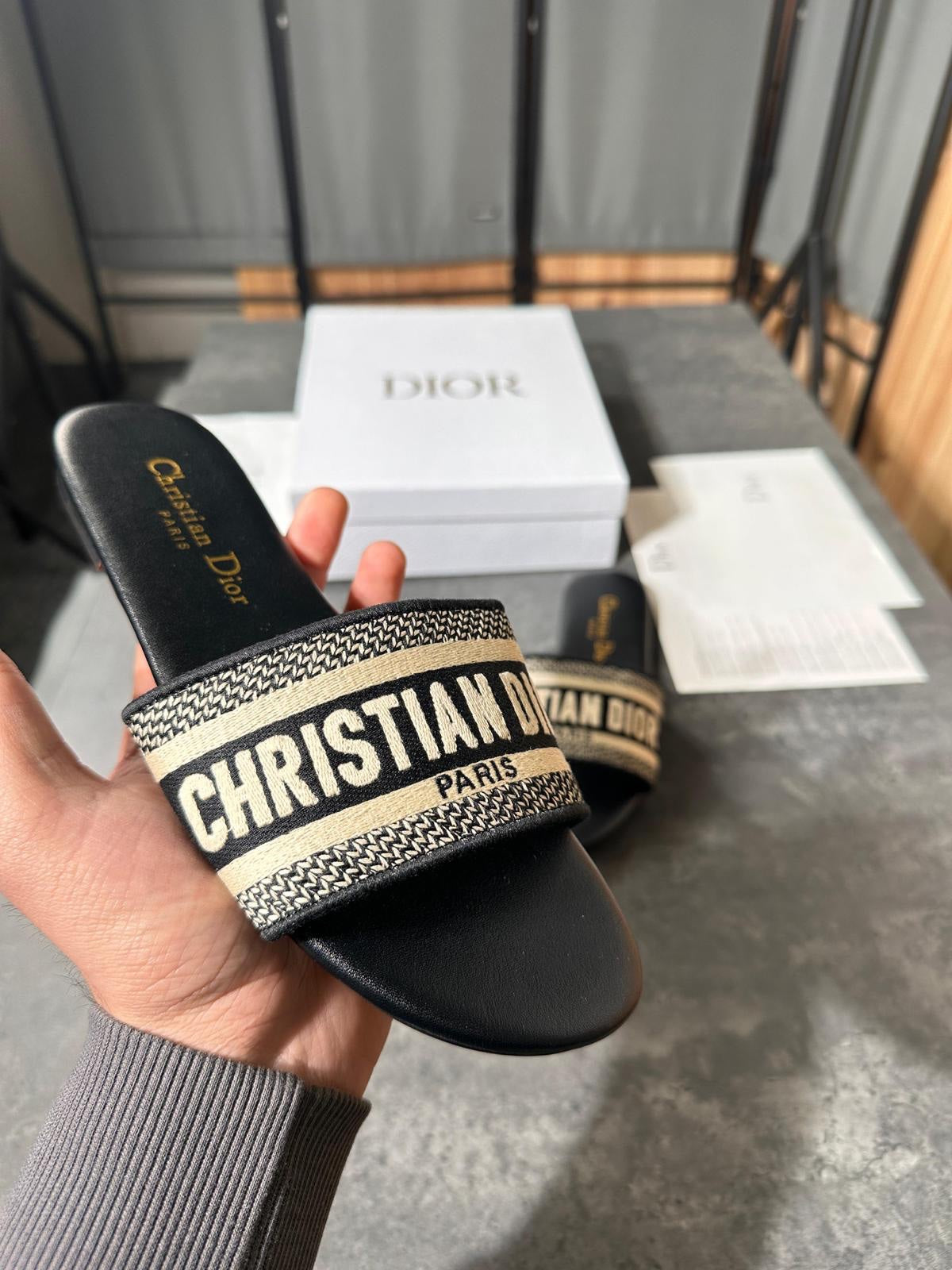DIOR SLIDE - 6 image