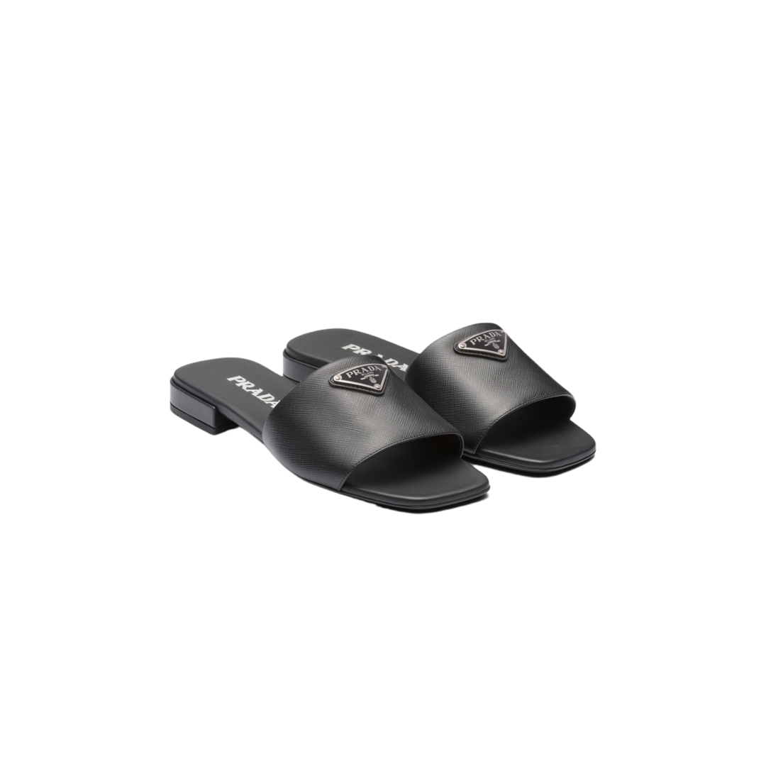 PDA BLACK SLIDES image 0
