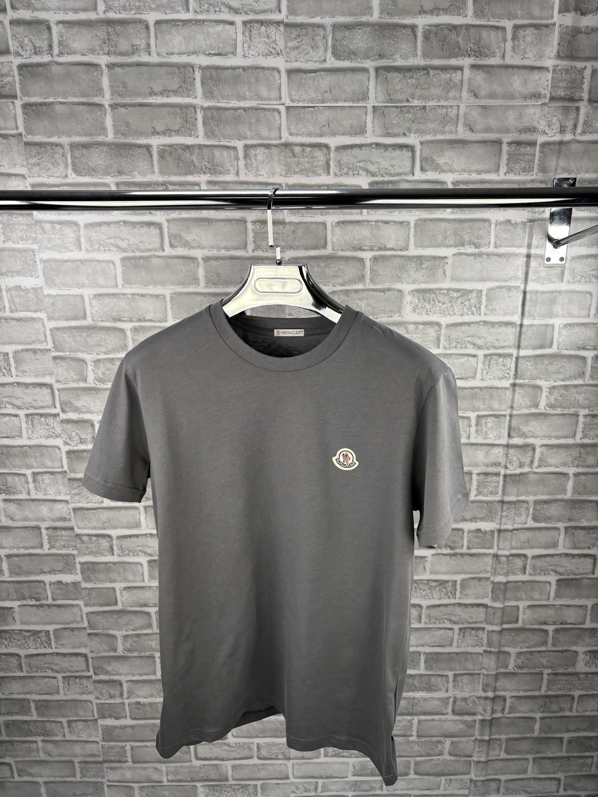 CLER TEE DARK GREY image 2