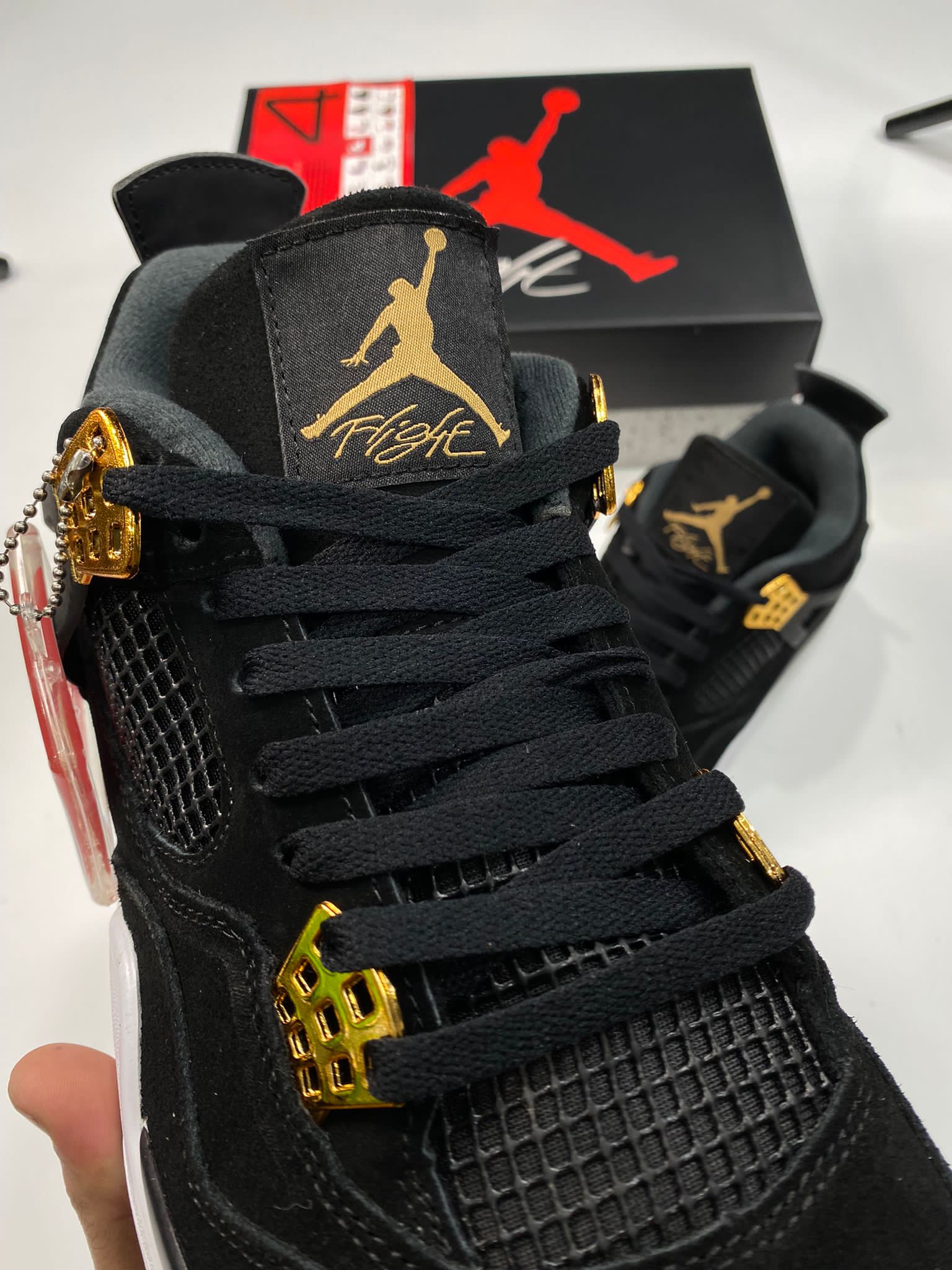 J4 GOLD image 1