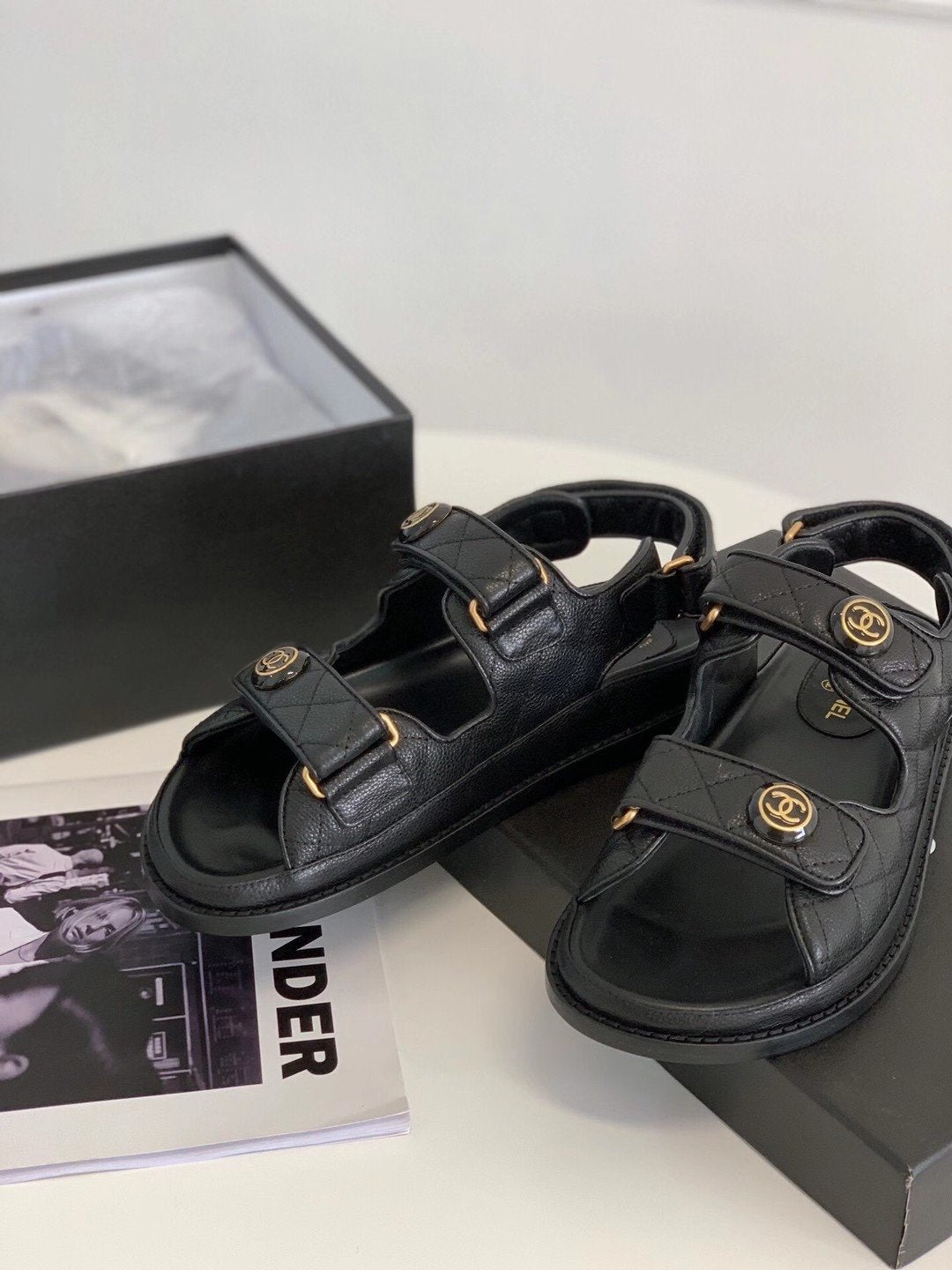 BLACK CHNL CHUNKY SANDAL image 3
