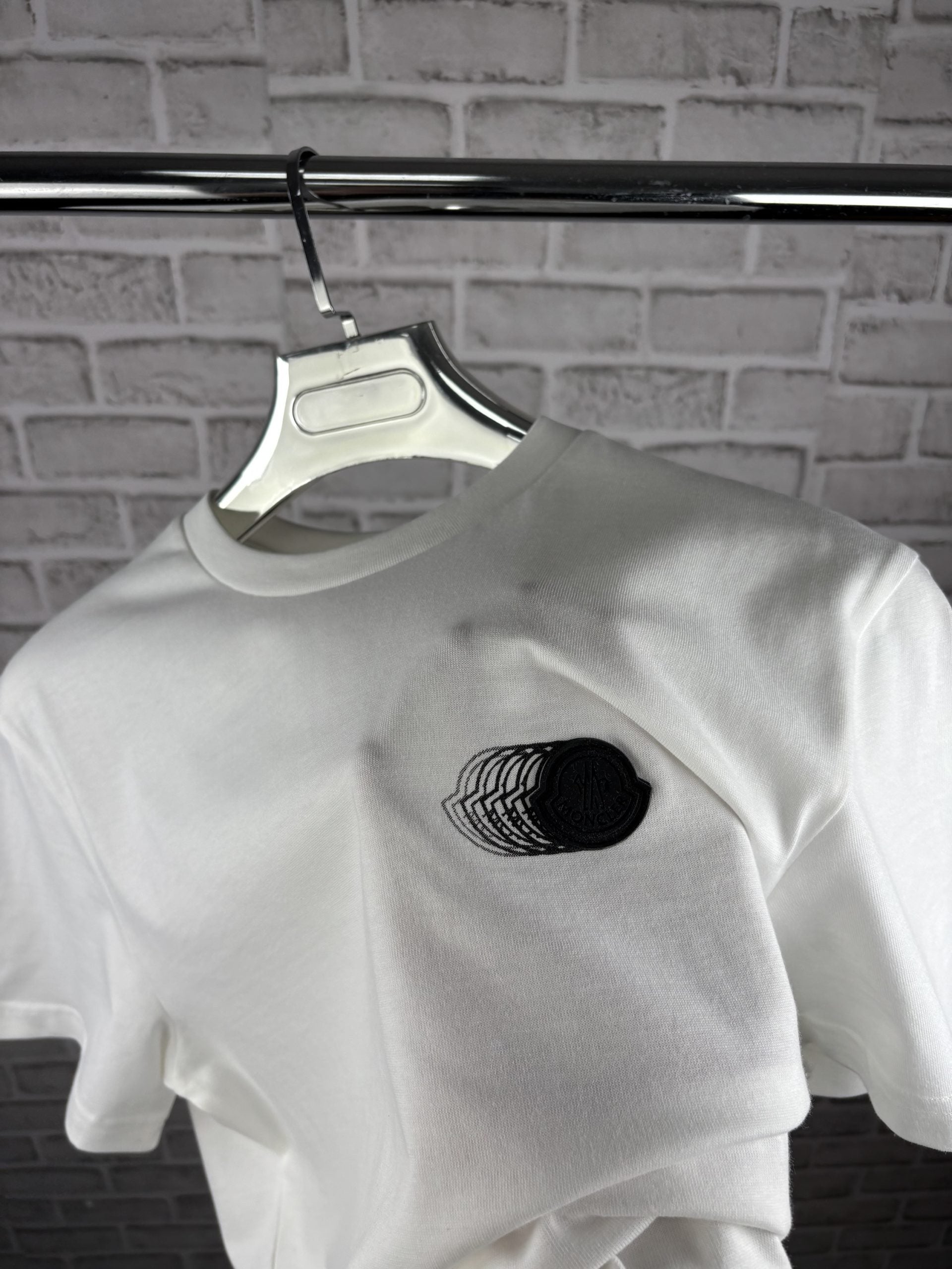 CLER tee white image 1