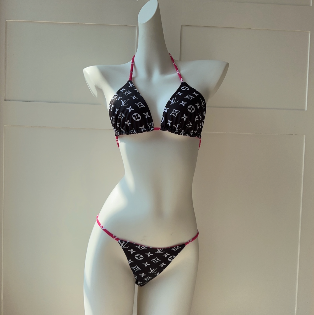 L-V REVERSIBLE SWIM image 5