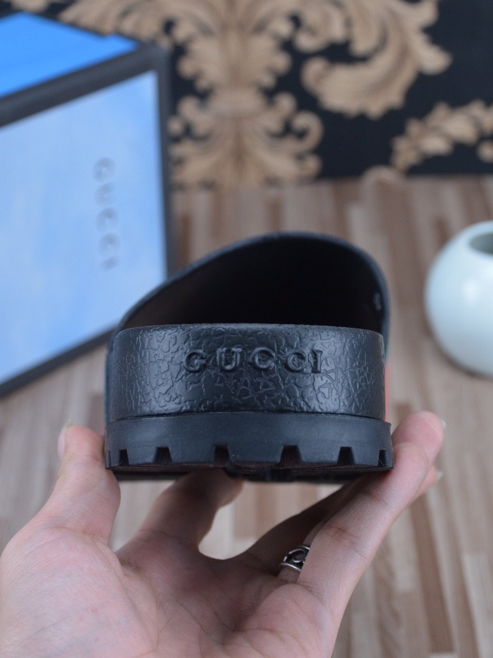 CHUNKY SLIDER image 1