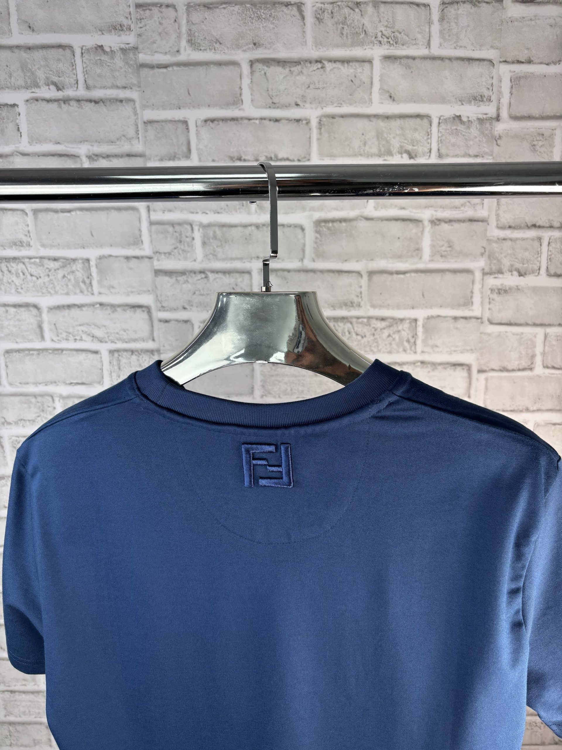 FENDI TEE NAVY image 2